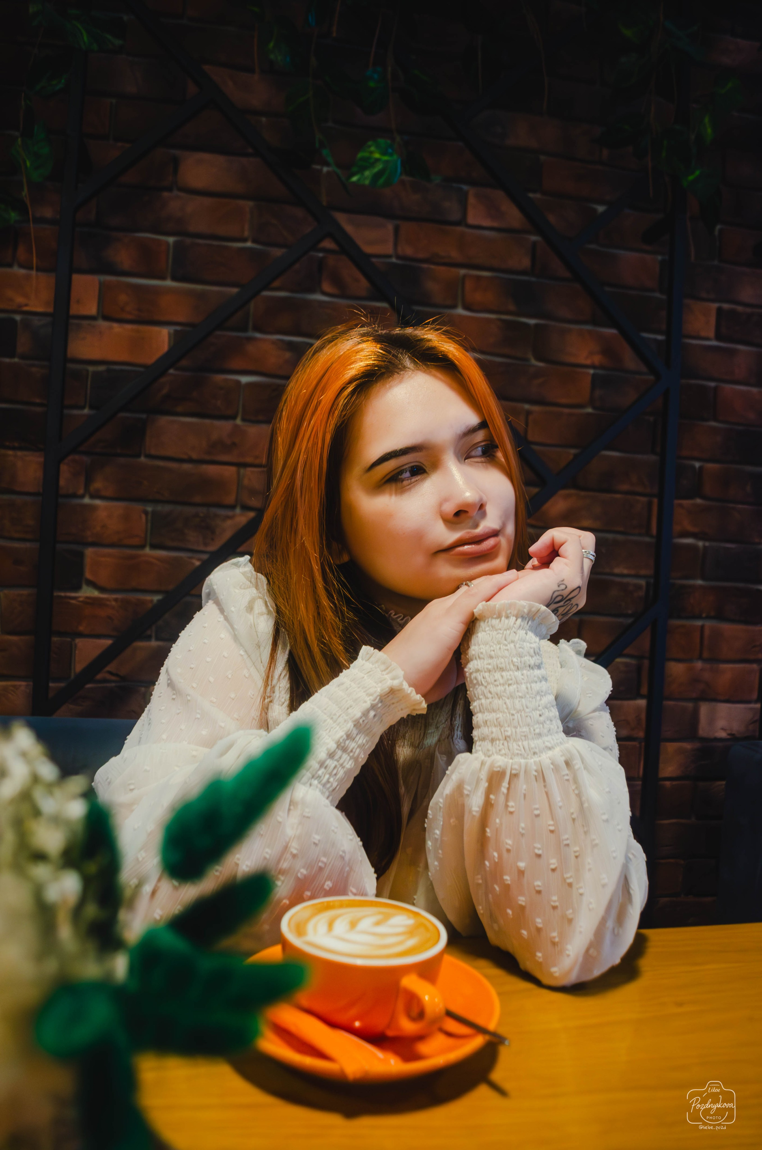 Прогулочная фотосессия Traveler`s coffee и каток Барнаул|Раиса Дорохова. Фотограф-видеограф Познякова Любовь