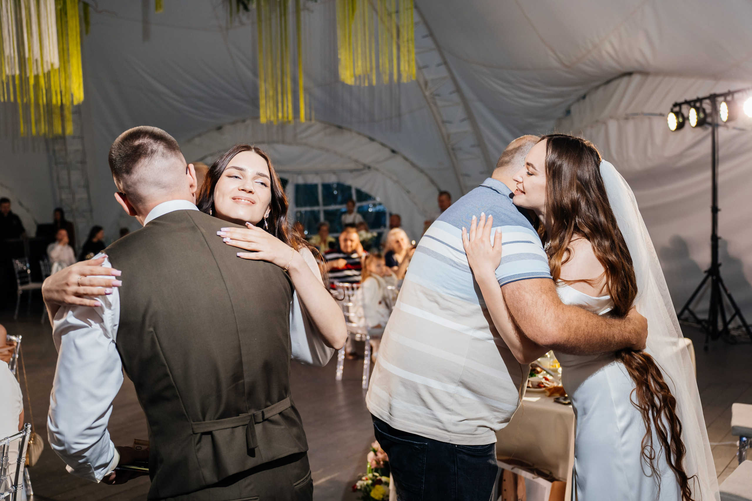 Екатерина и Ярослав. Видеограф и Фотограф в Челябинске Ксения и Владимир Рюмины