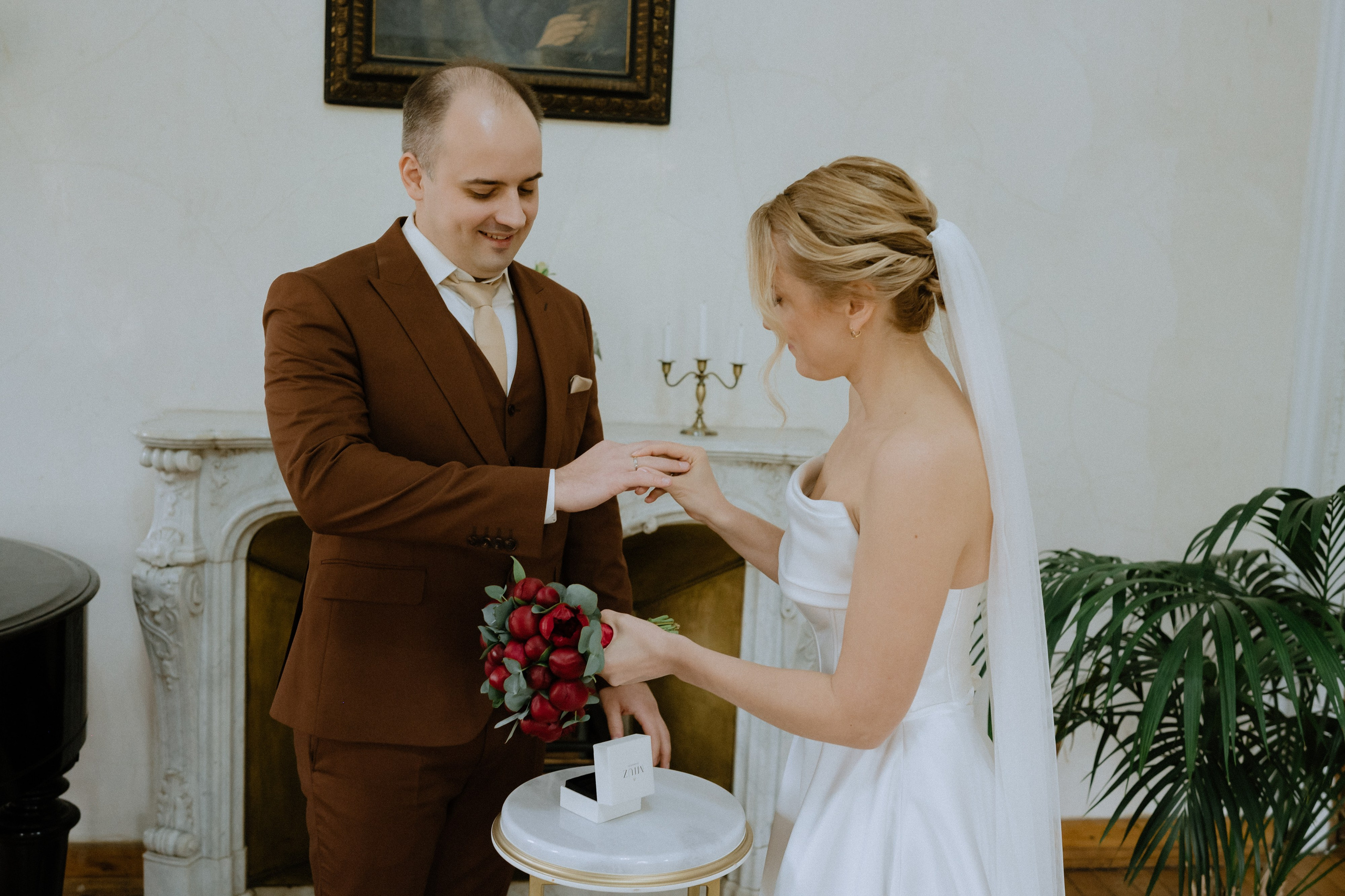 Регистрация брака и свадебная фотосессия в Библиотеке-читальне имени А. С. Пушкина. Свадебный фотограф Москва — Сергей и Татьяна