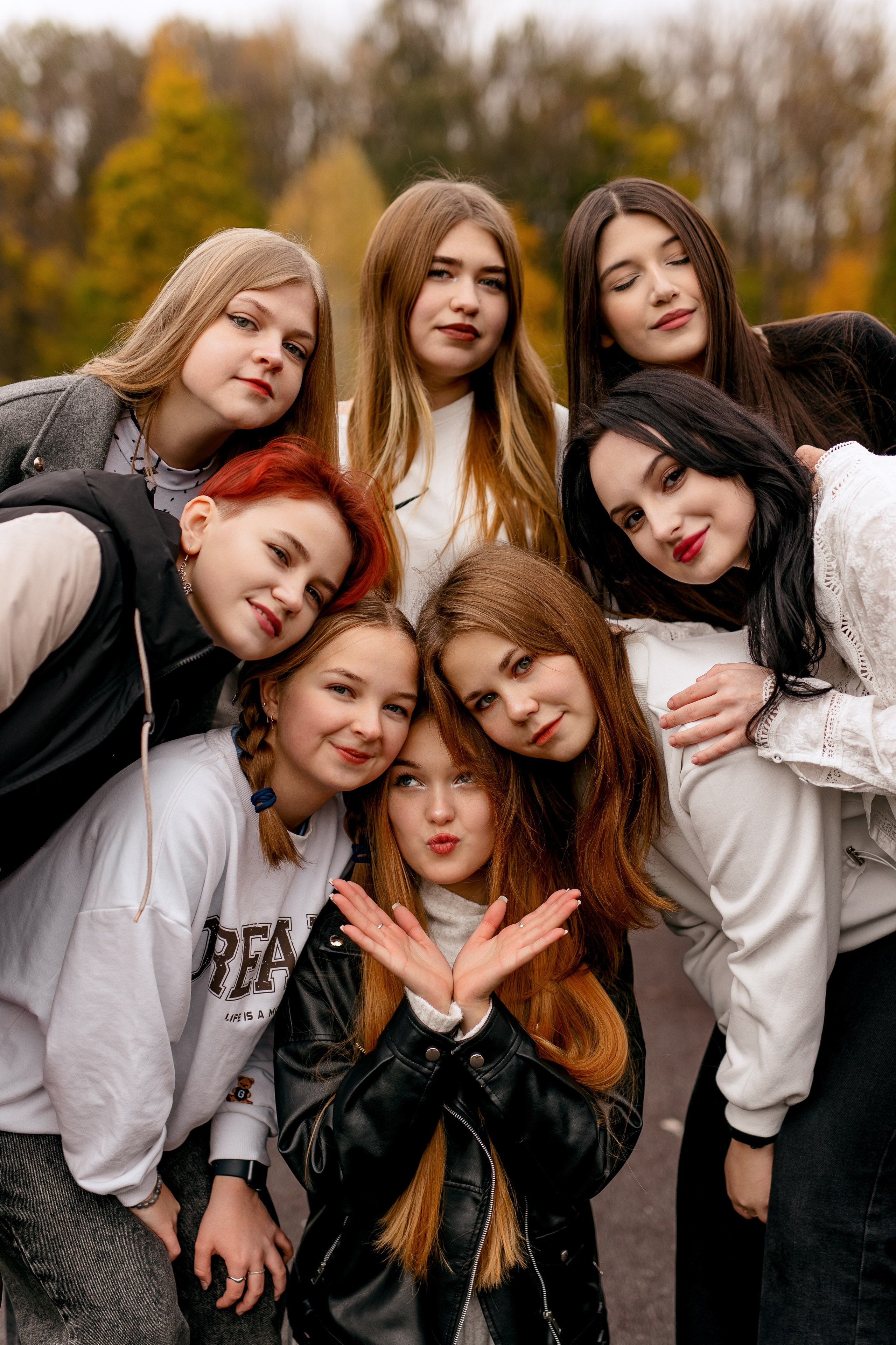 11 класс осенью в роще. Свадебный и семейный фотограф в Туле и области Маша Костина