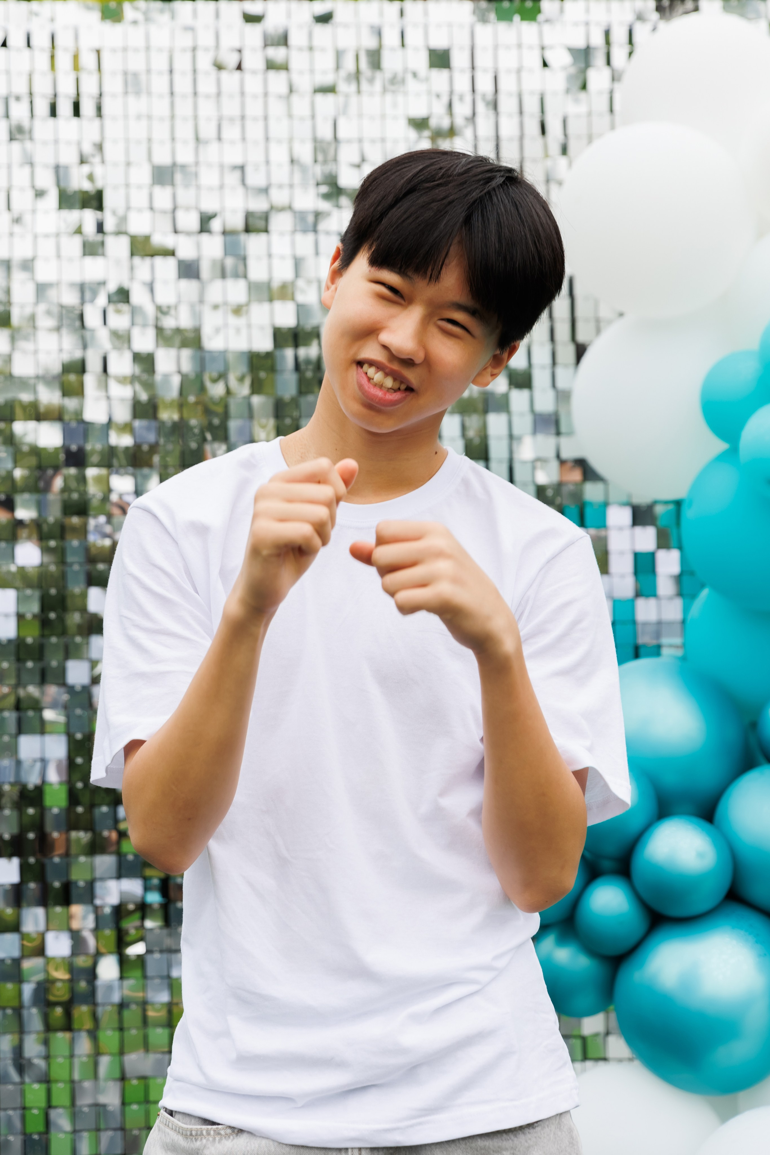 ВЫПУСКНОЙ 9а. Фотограф семейных, детских, репортажных съёмок г. Уссурийск-Владивосток