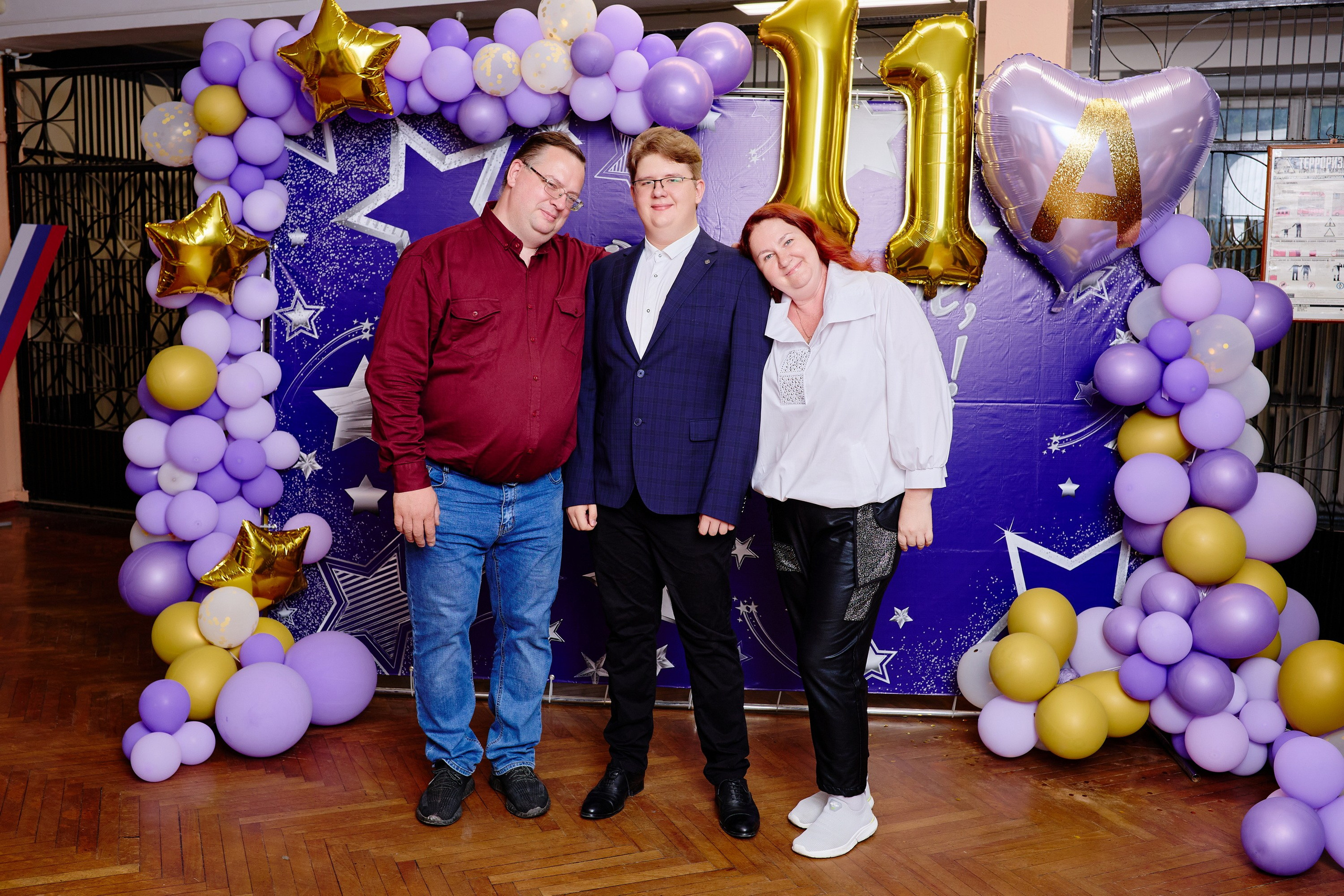 Выпускной 35 Сош. Фотограф Выпускные альбомы Таганрог Сергей Коробченко