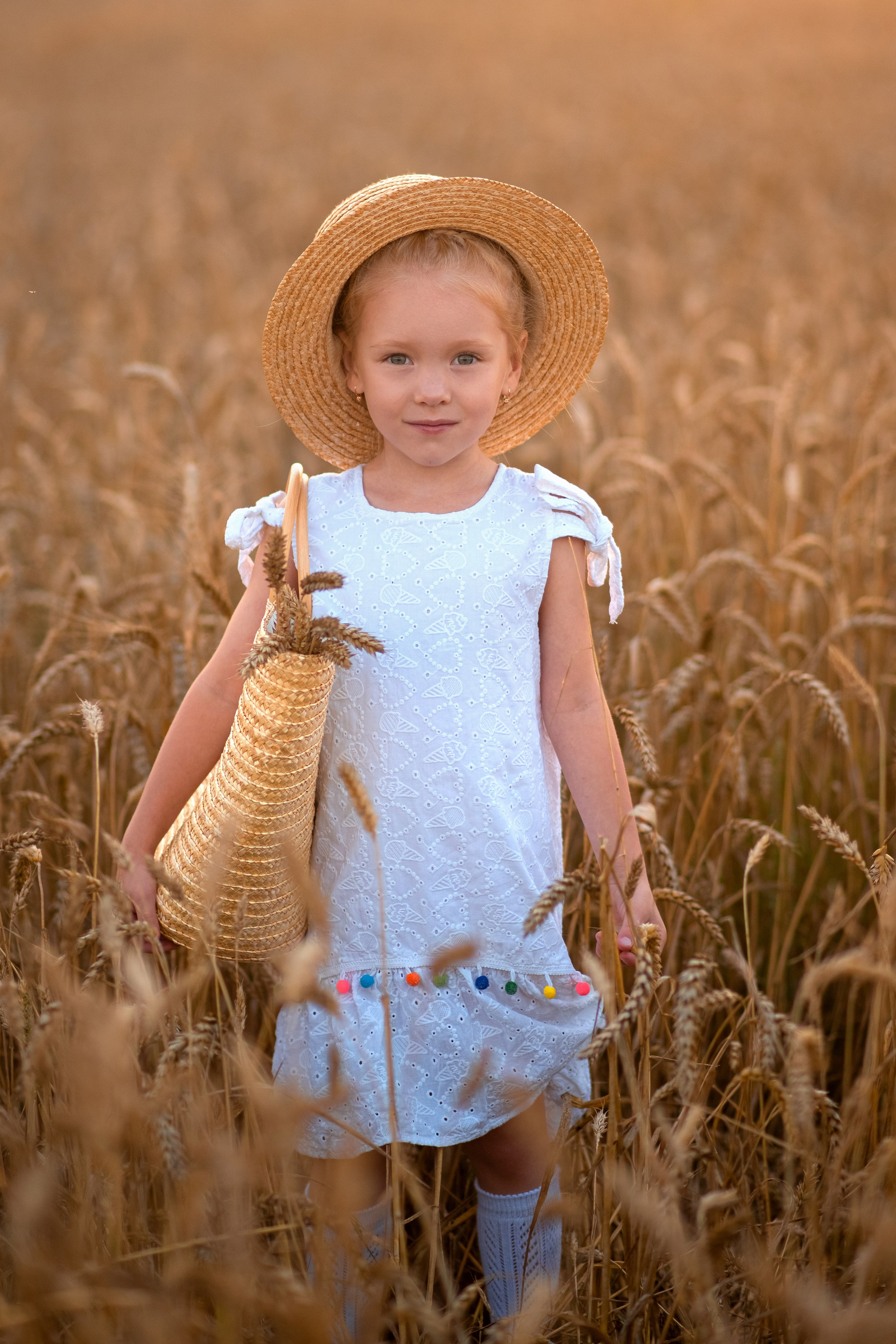 Семейная фотосессия в пшеничном поле. Семейный и детский фотограф в Туле Светлана Воронкова