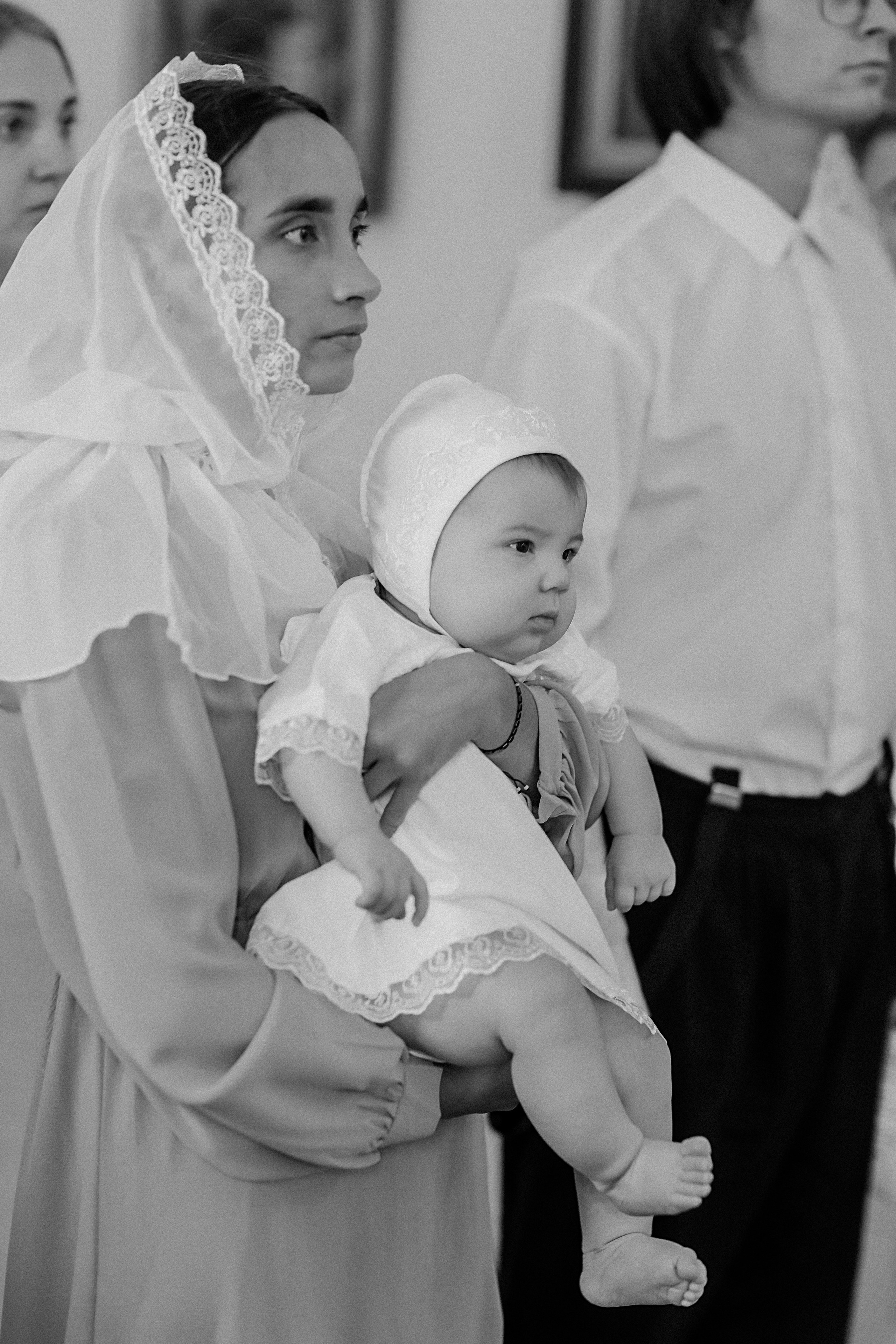 Крещение круглая церковь. Семейный фотограф Тюмень, фотограф на роды Салмина Мария