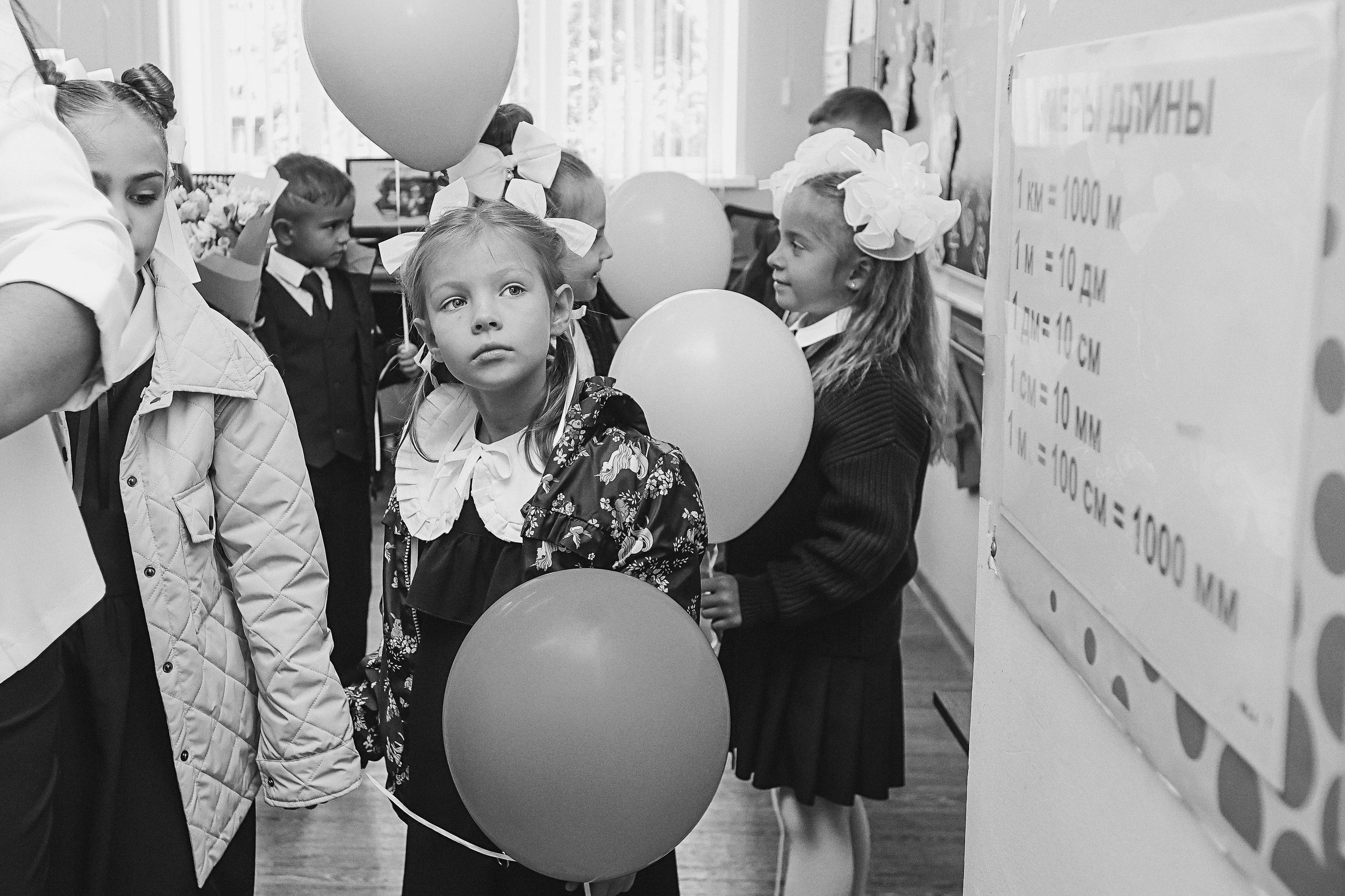 1 сентября линейка+кл час+портреты. Семейный фотограф Тюмень, фотограф на роды Салмина Мария