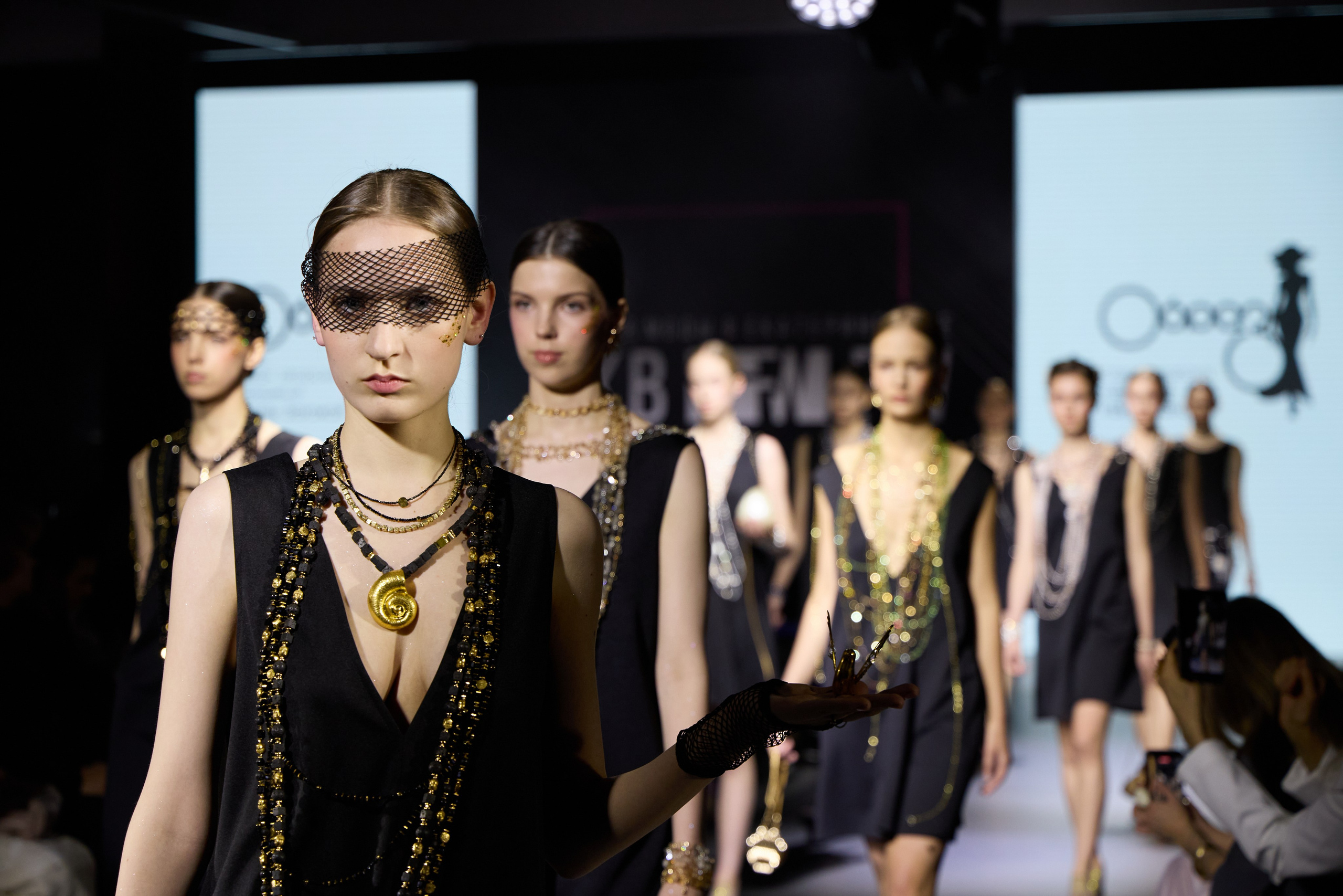 EKB 2026 Fashion week. Николай Коба | Портретный-фотограф. Фотограф Екатеринбург. Фотограф Новоуральск. Фотограф Нижний Тагил