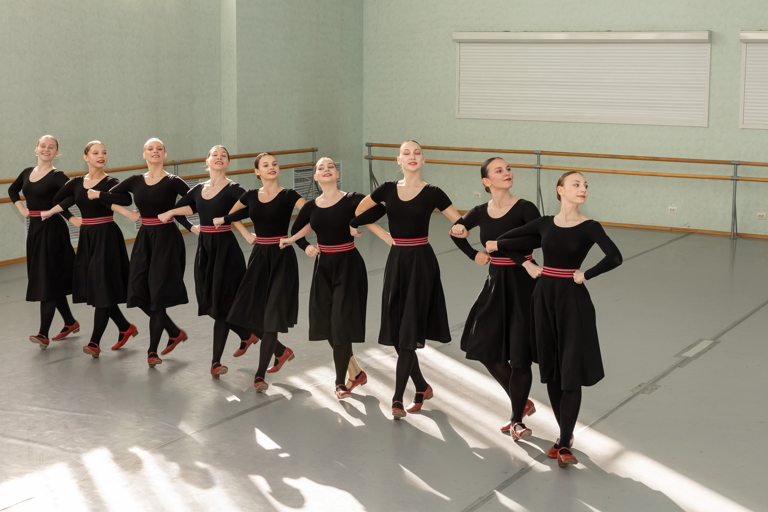 Открытый урок в студии народного танца «Славянский лик». Фотограф в Серпухове Наталья Руденко