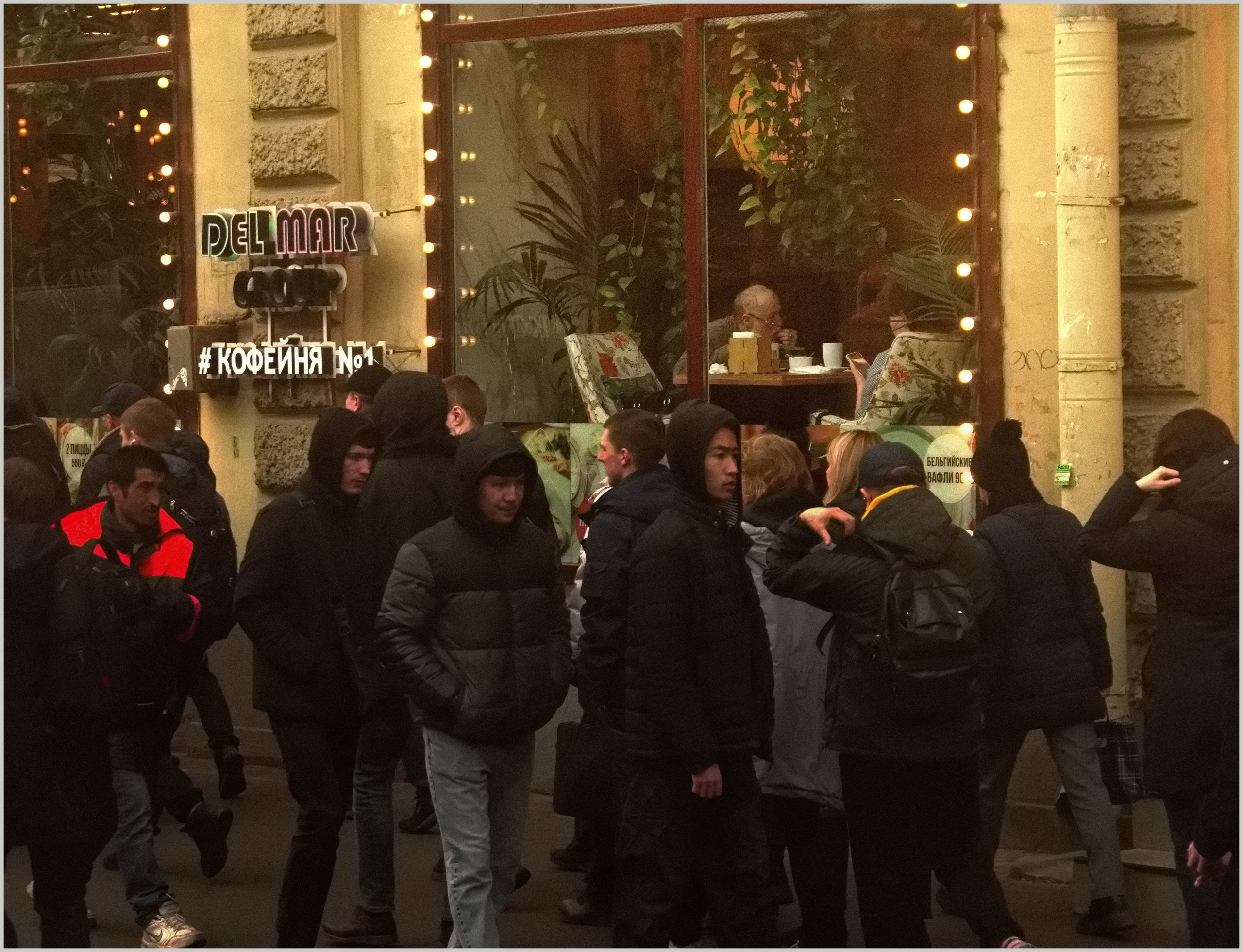 Санкт-Петербург из окна трамвая. Вадим Шейдин