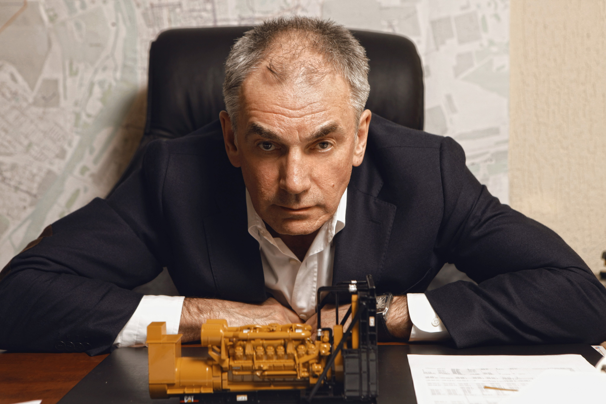 Деловой портрет. Профессиональный фотограф Александр Марашан