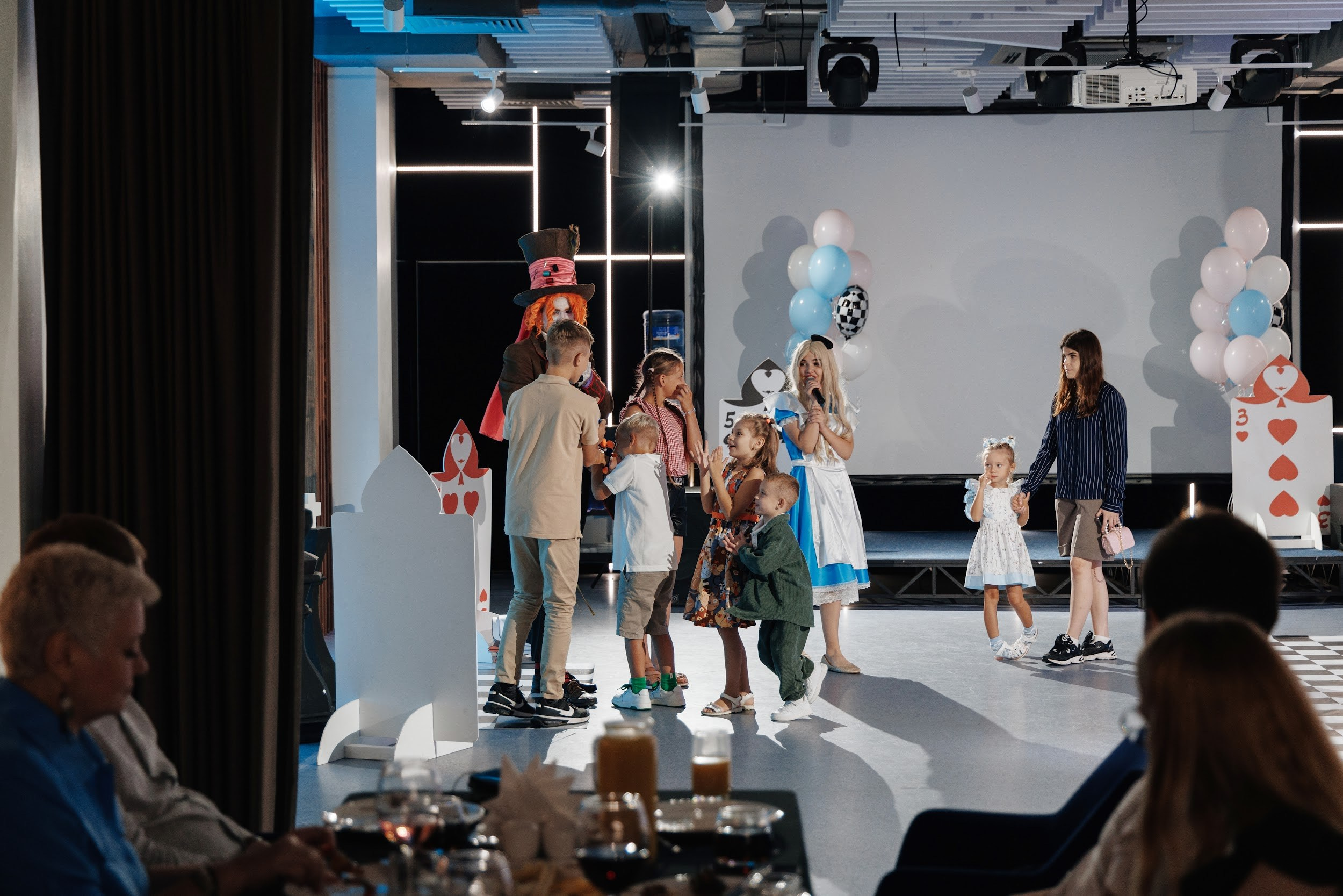 Alice in Wonderland. Свадебный и репортажный фотограф в Воронеже Сергей Максимов