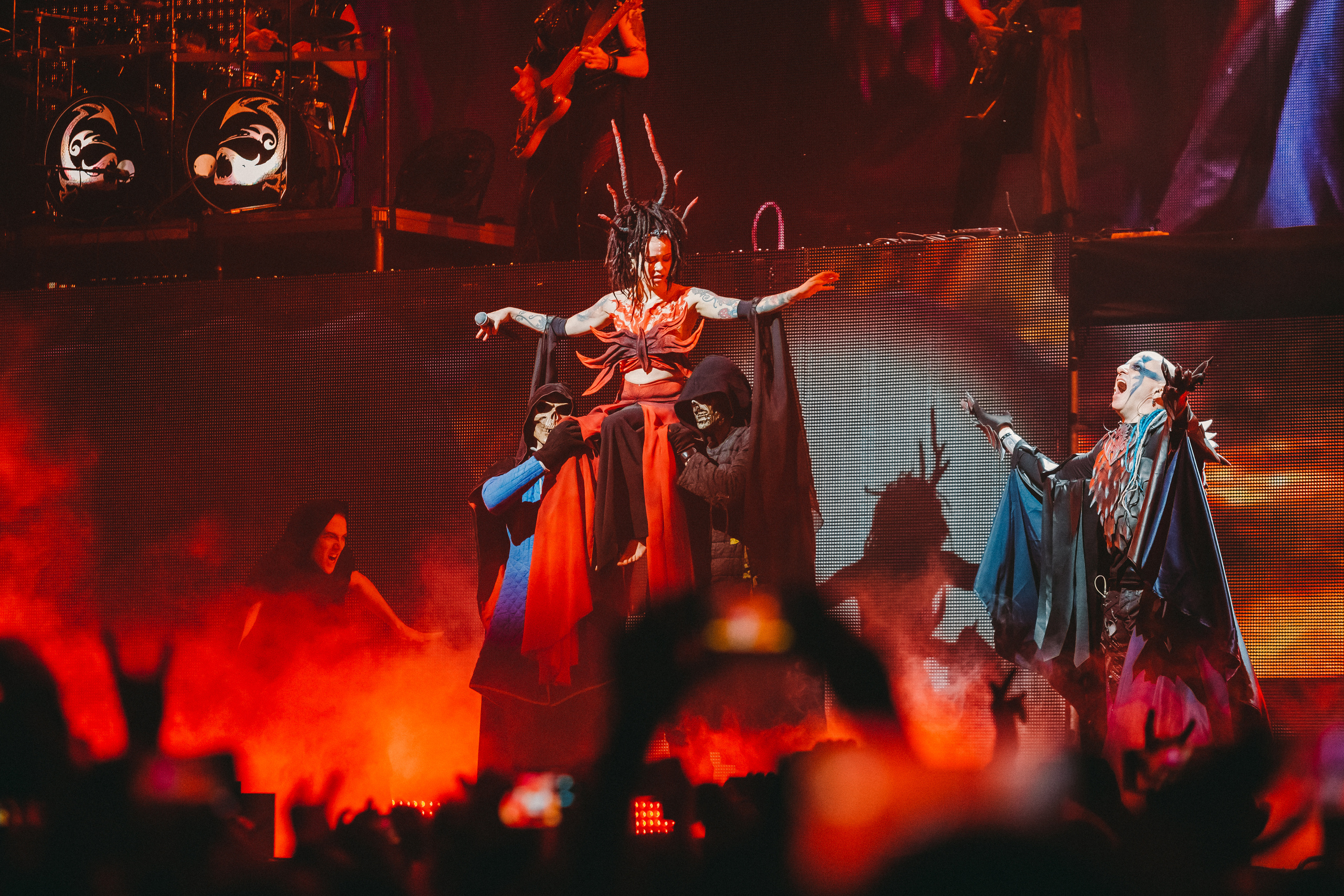 Эльфийская рукопись 22 декабря 2019 года в Москве. Фотограф Сонкина Татьяна