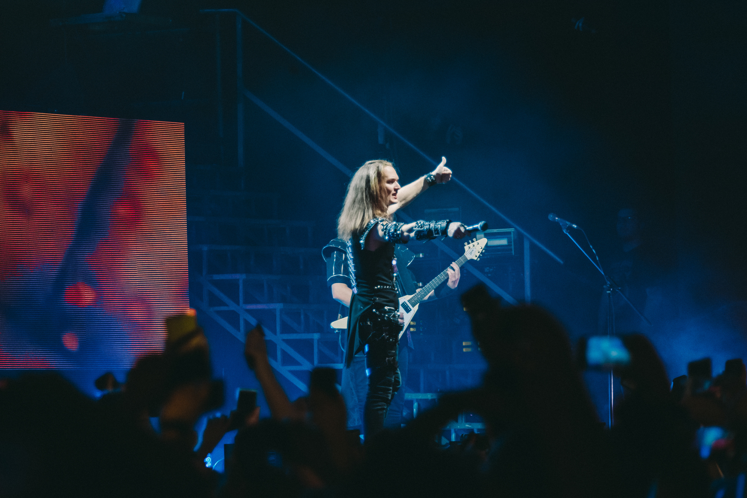 Эльфийская рукопись 22 декабря 2019 года в Москве. Фотограф Сонкина Татьяна