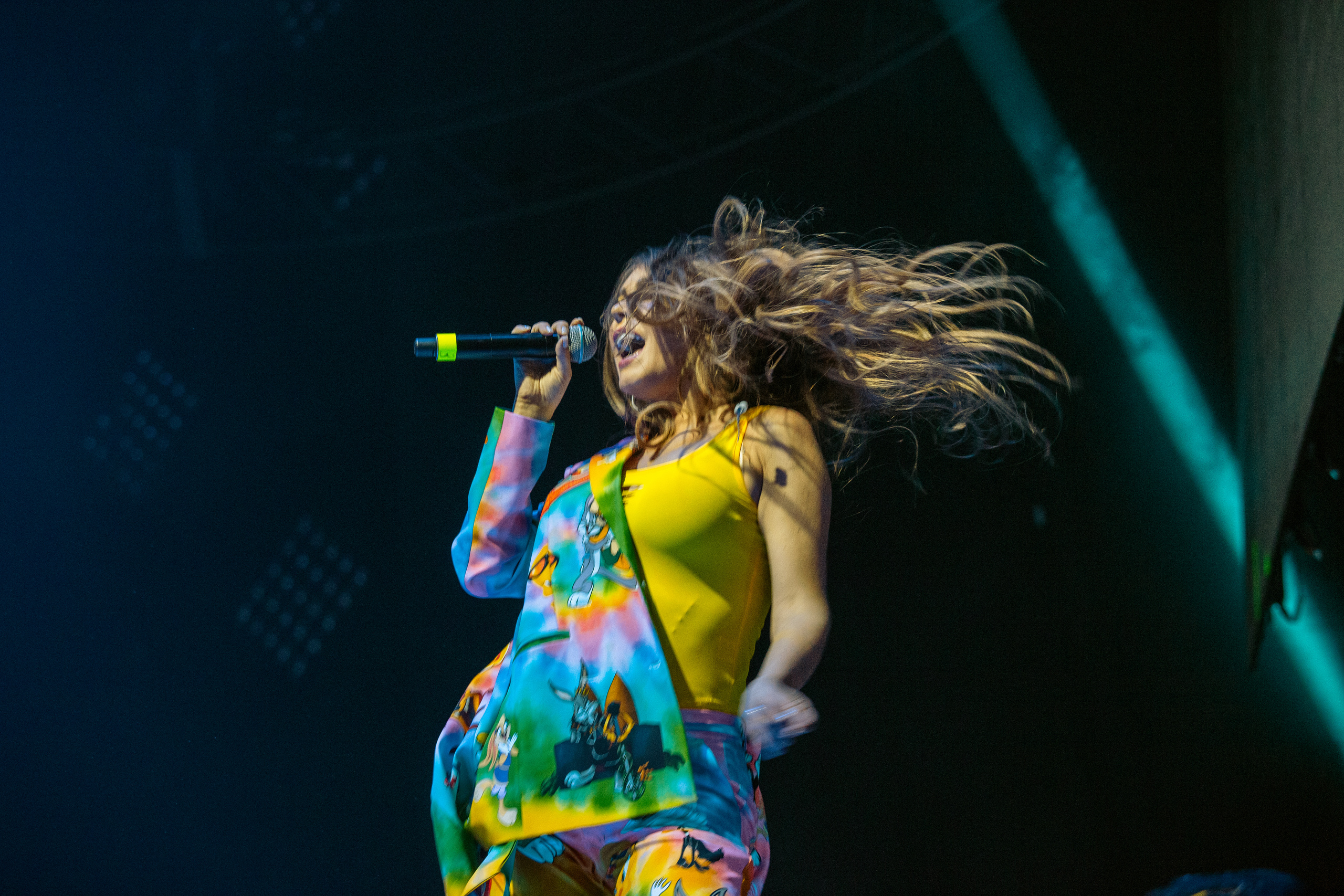 Оксана Почепа Акула