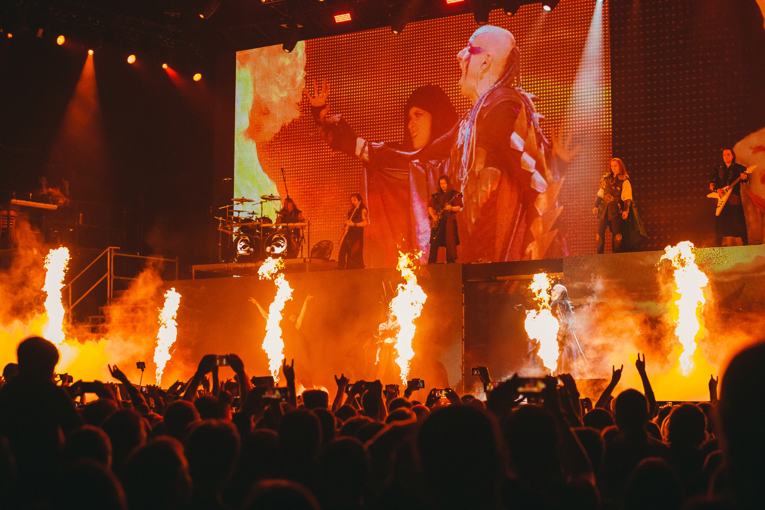 Эльфийская рукопись 22 декабря 2019 года в Москве. Фотограф Сонкина Татьяна