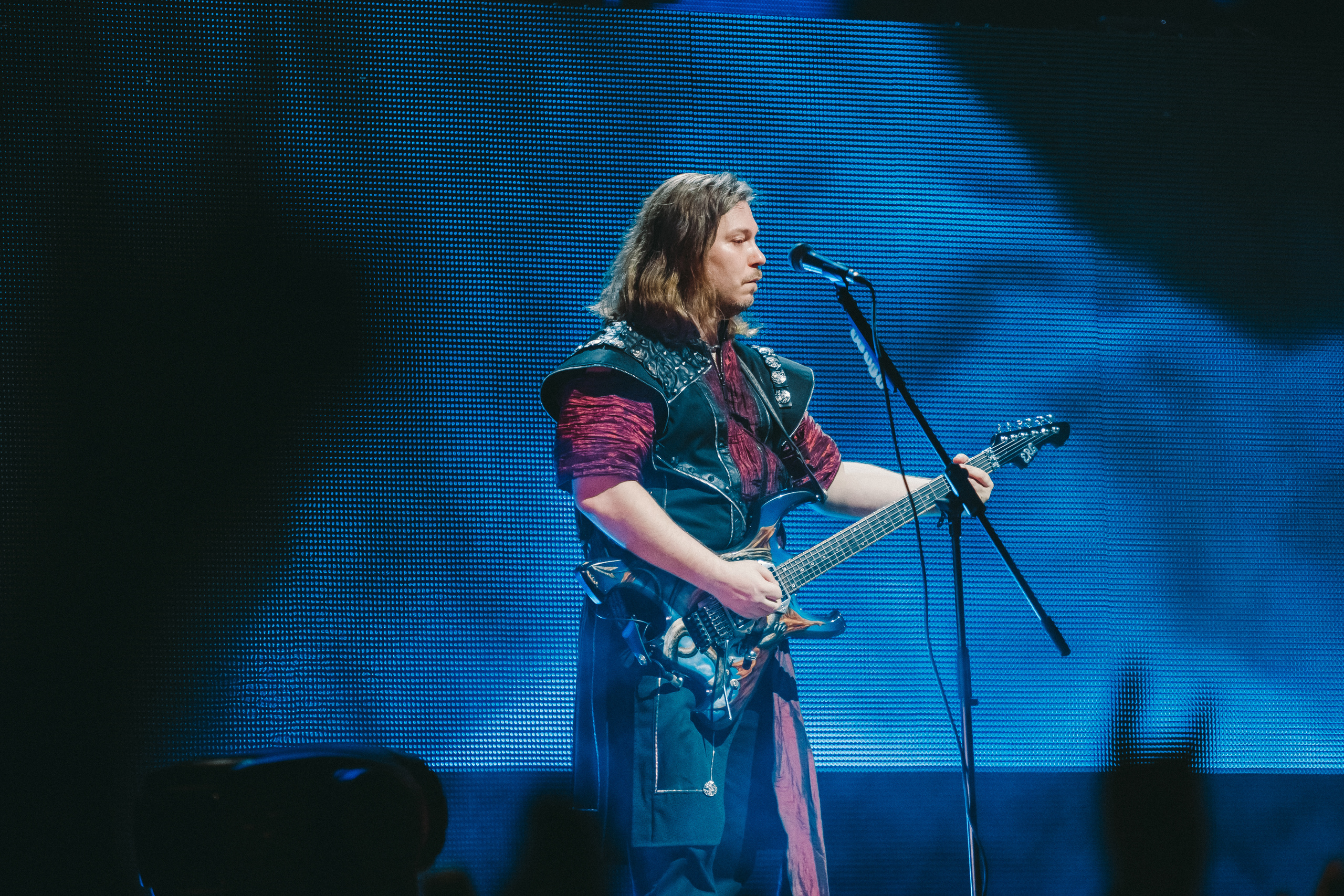 Эльфийская рукопись 22 декабря 2019 года в Москве. Фотограф Сонкина Татьяна