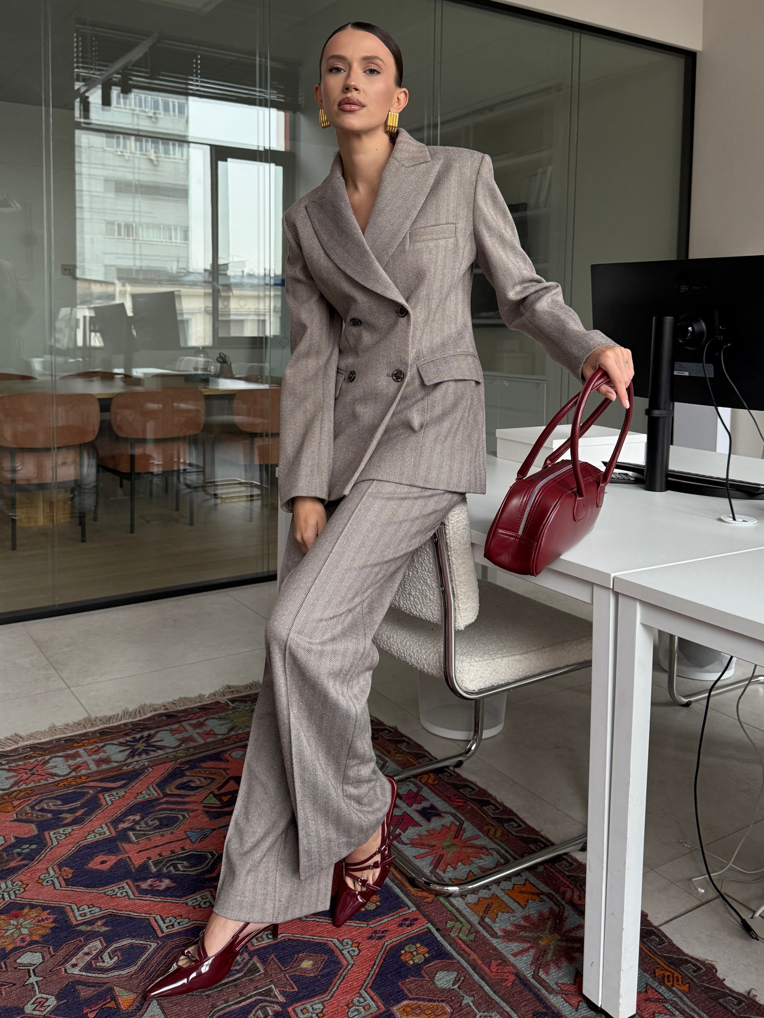 12. Фотограф для брендов и индивидуальных фотосессий в Москве