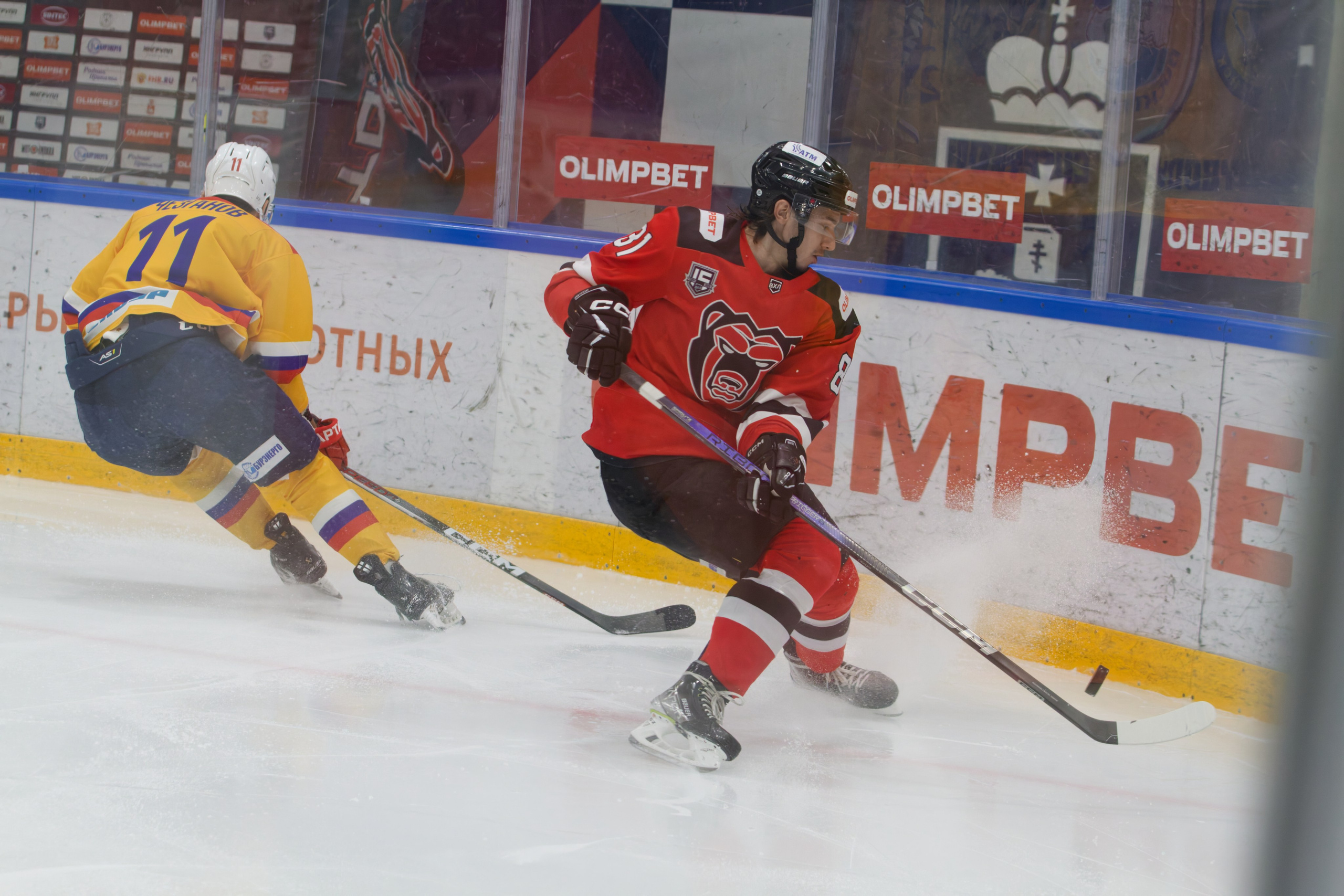 Хоккей. Молот-Химик 12.02.2025. Репортажный и спортивный фотограф в г. Пермь Зильберг Павел