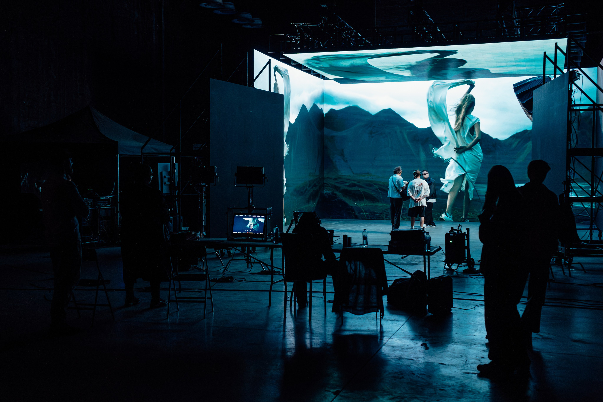 Lx24 — Сберегу (съёмки клипа). Никита Скрипник — ТЕАТР В СТИЛЕ ФЭШН