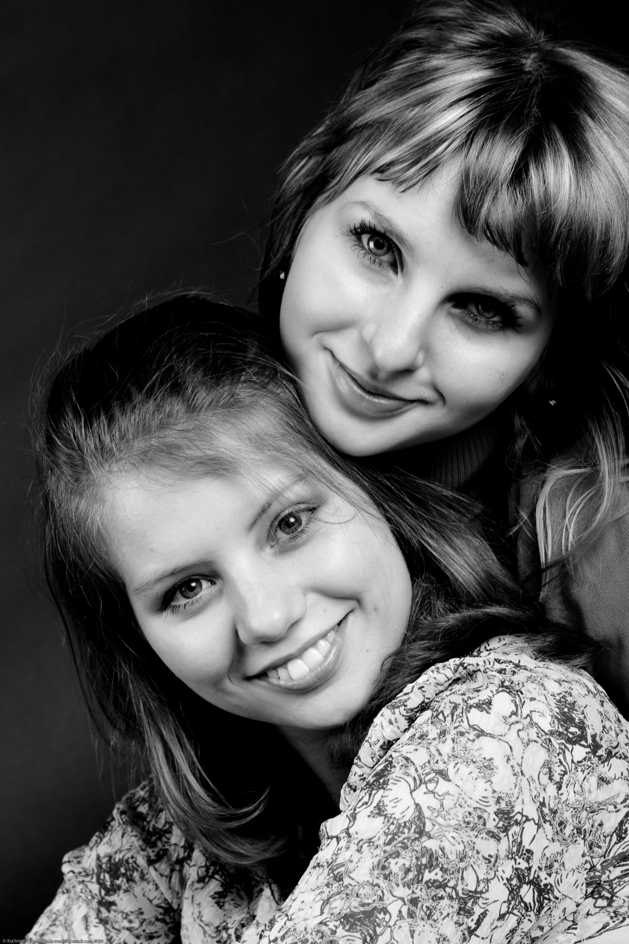 Оля и Наташа. Студия. Кучеров Евгений. Фотограф