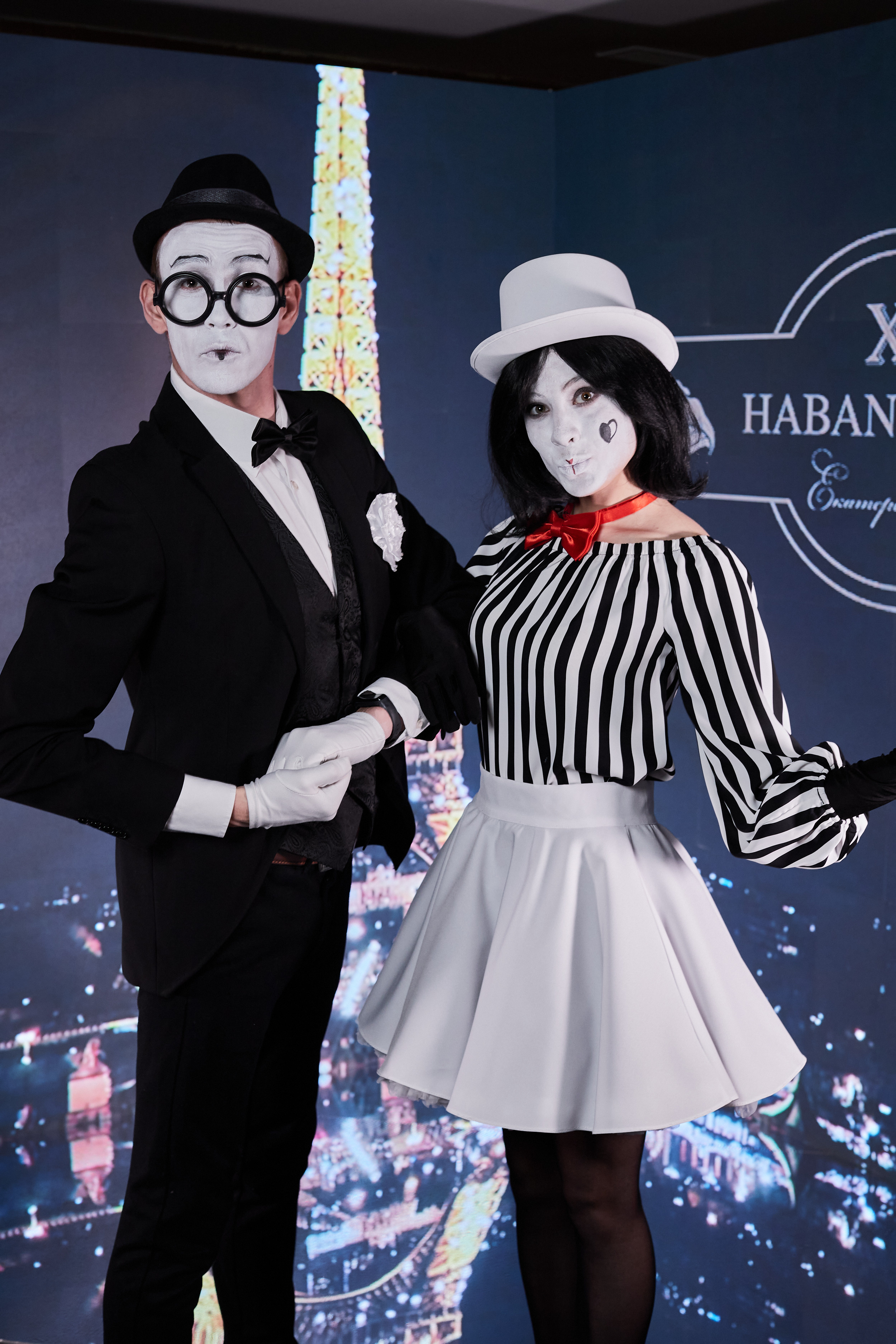 Фотограф на встречу резидентов клуба. Контент для бизнеса в Екатеринбурге Полдень Медиа