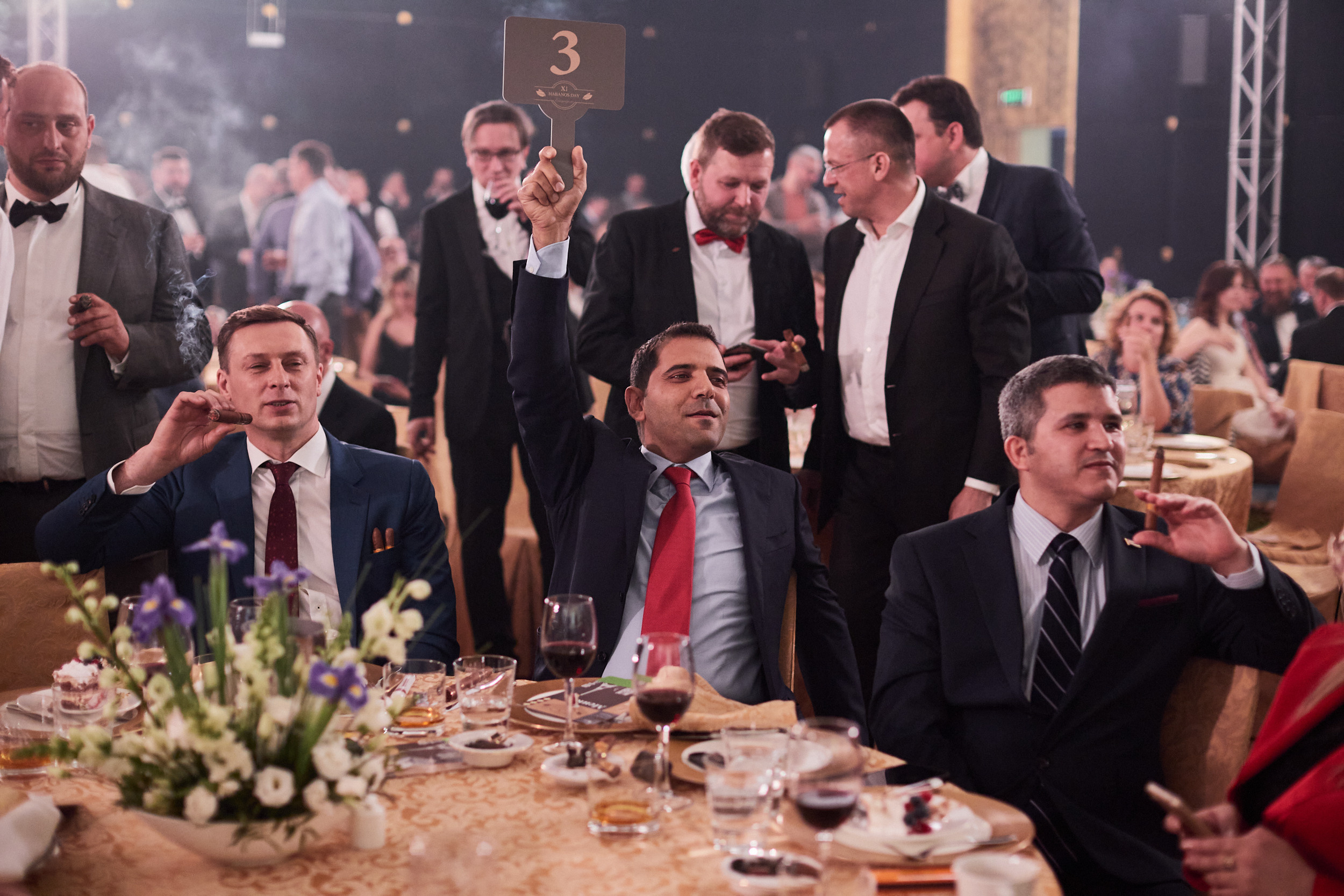 Фотограф на встречу резидентов клуба. Контент для бизнеса в Екатеринбурге Полдень Медиа