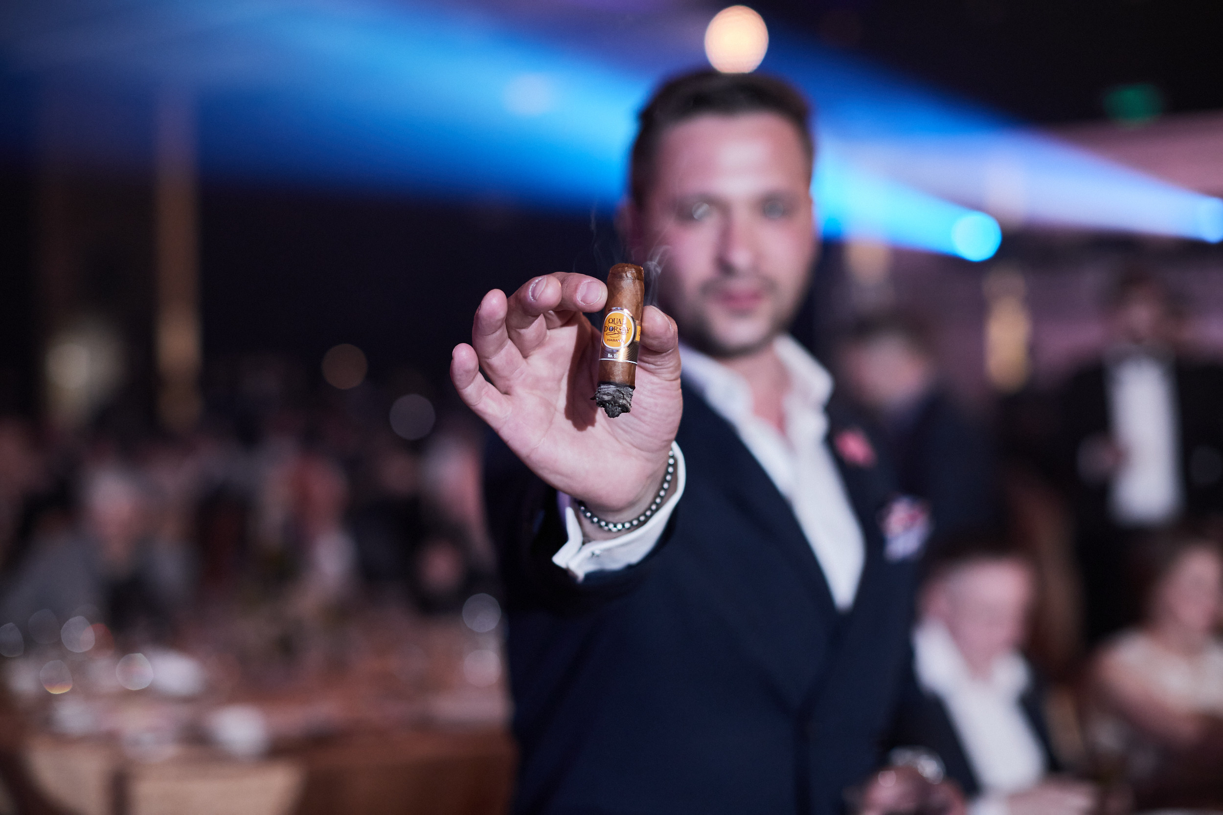 Фотограф на встречу резидентов клуба. Контент для бизнеса в Екатеринбурге Полдень Медиа