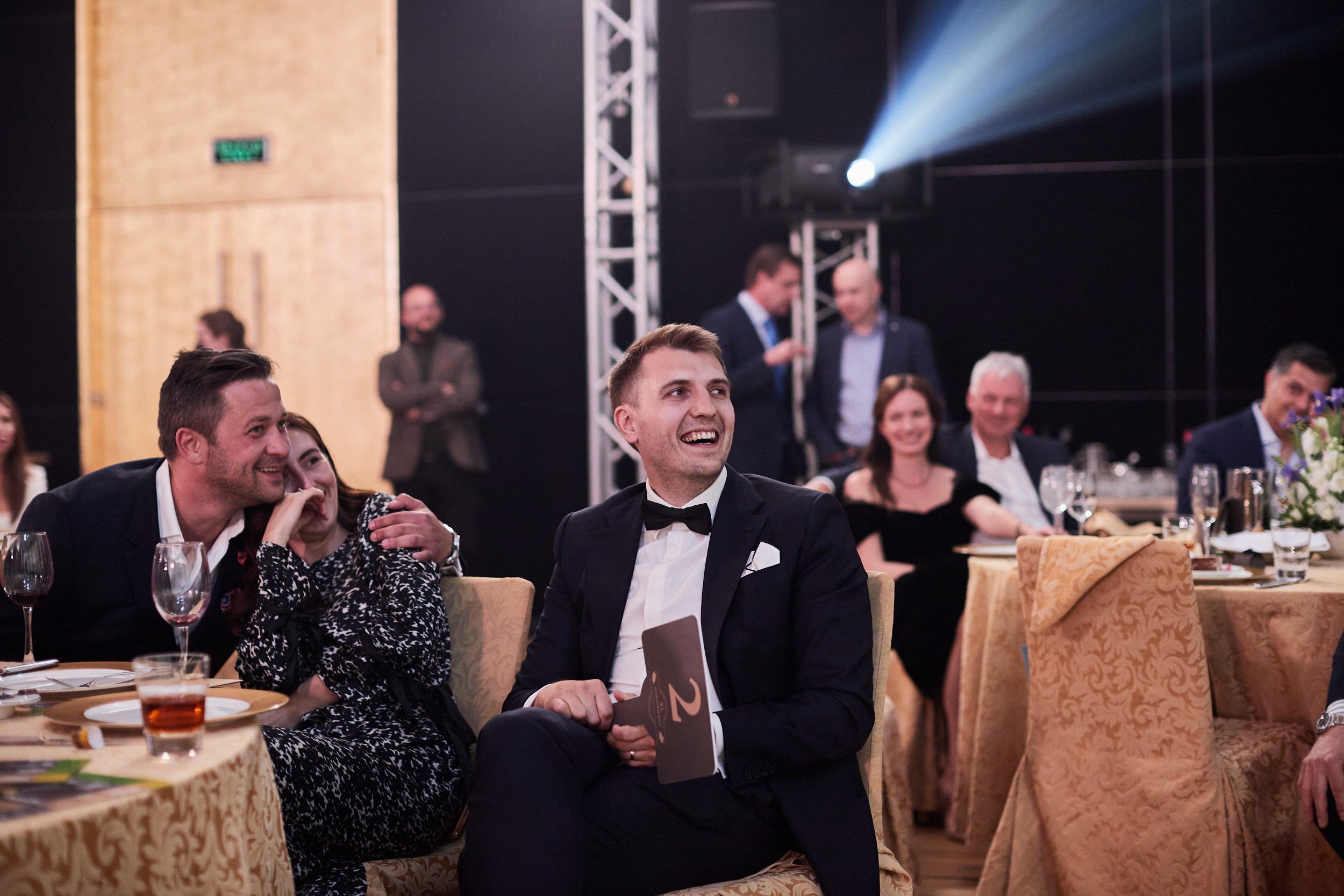 Фотограф на встречу резидентов клуба. Контент для бизнеса в Екатеринбурге Полдень Медиа