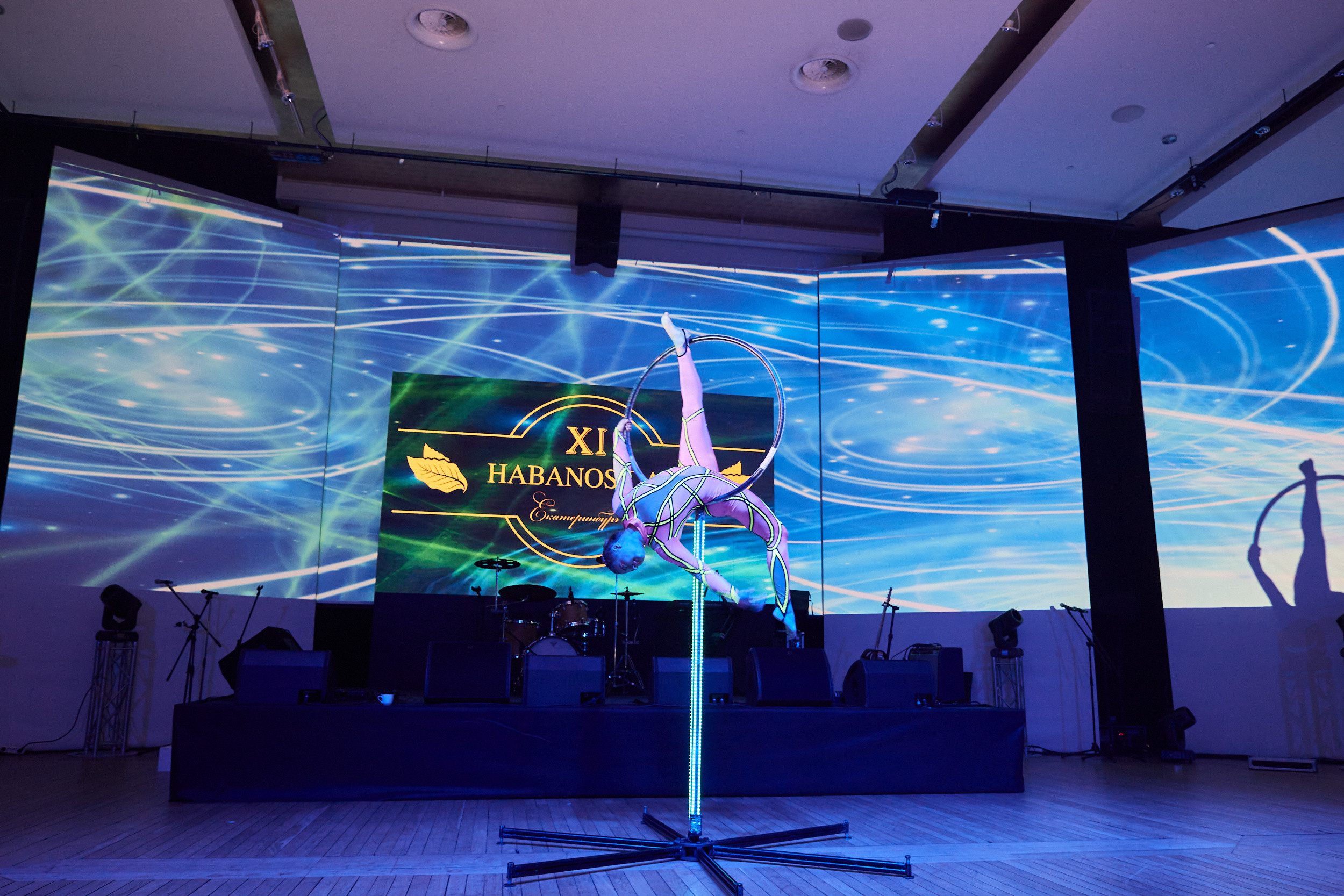 Фотограф на встречу резидентов клуба. Контент для бизнеса в Екатеринбурге Полдень Медиа