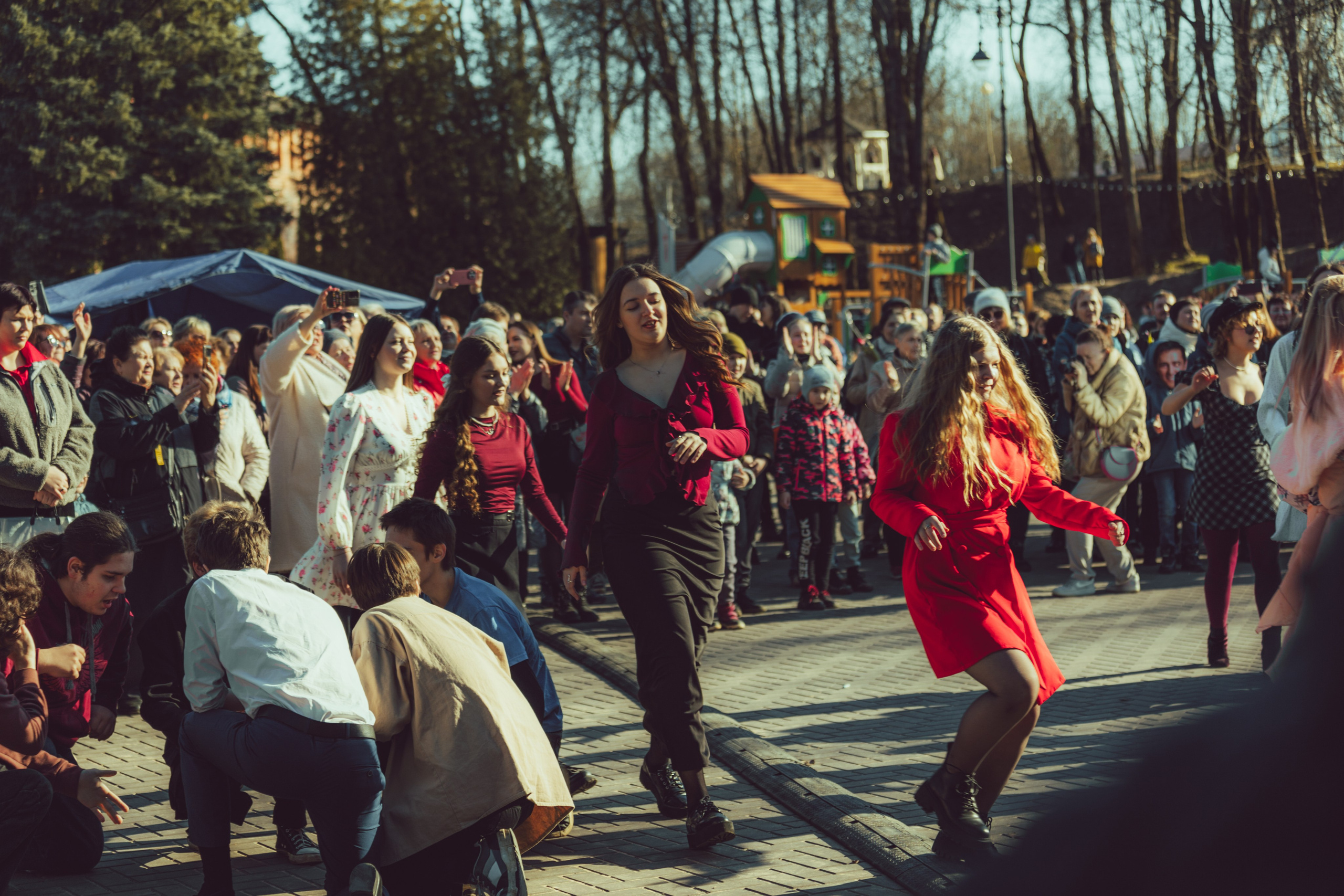 Международный Женский день — Смоленск 08.03.2025. KiPPER Gallery — Фотограф