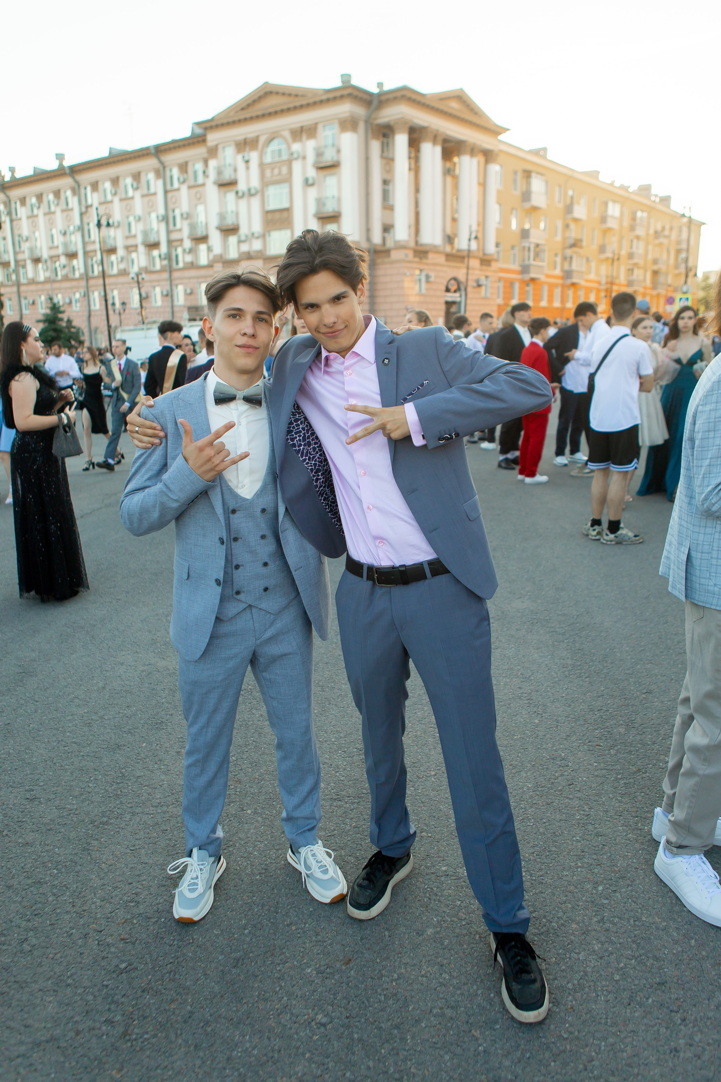 Выпускной Гимназия 12 2024 г. Свадебный и портретный Фотограф в Липецке Дмитрий Котюков