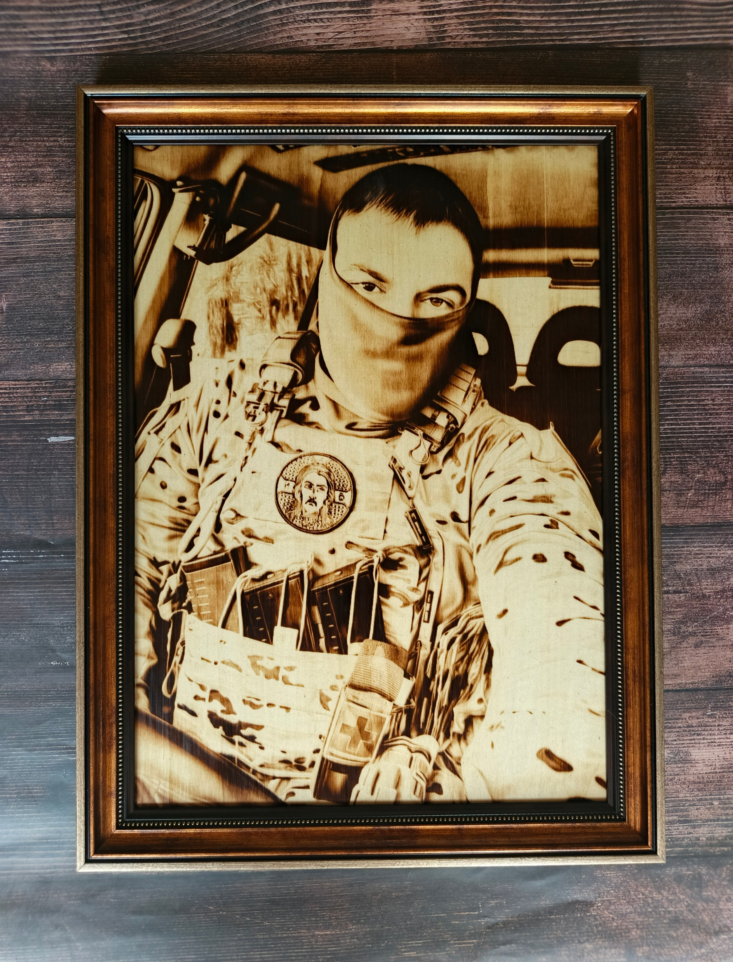 Портреты. Выжигания картин и портретов по фото