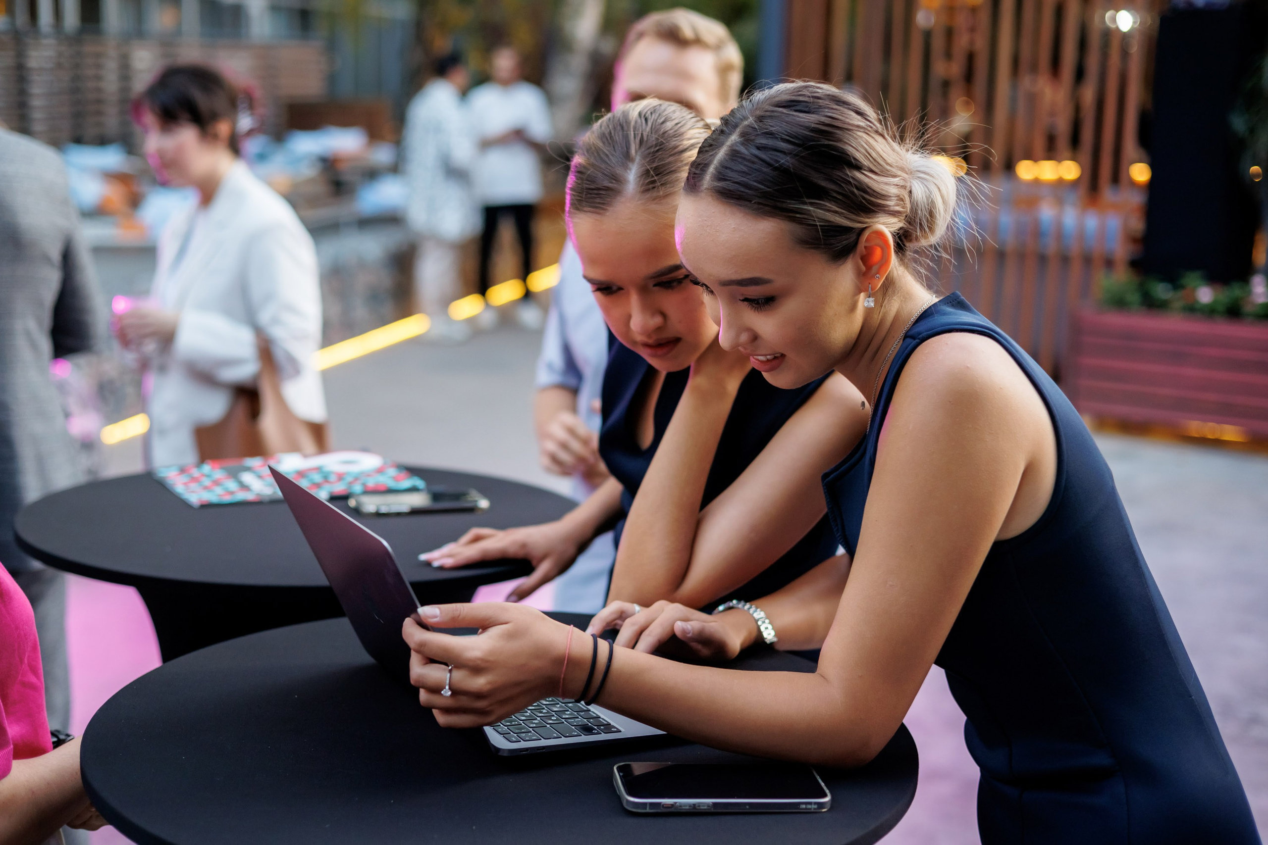 TikTok — Summer Talk Party. Салихов Марат, свадебный и репортажный фотограф в Казани