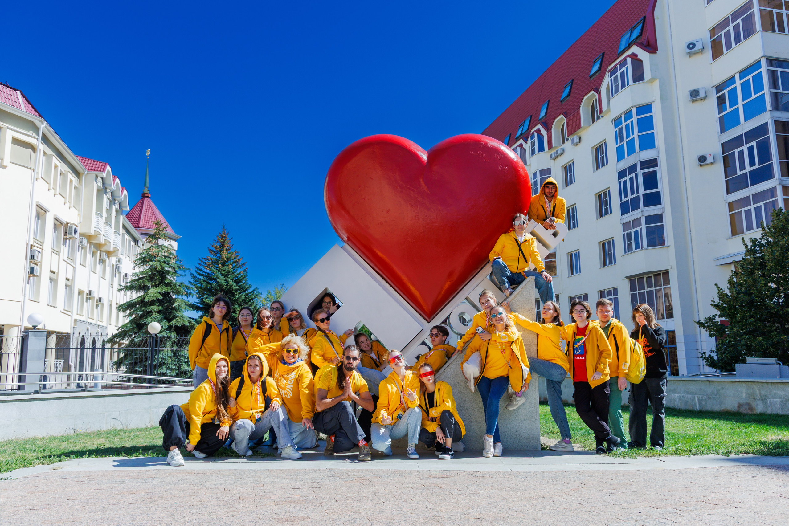 Студвесна в Ставрополе. Свадебный, семейный и репортажный фотограф в Южно-Сахалинске Артур Петросян