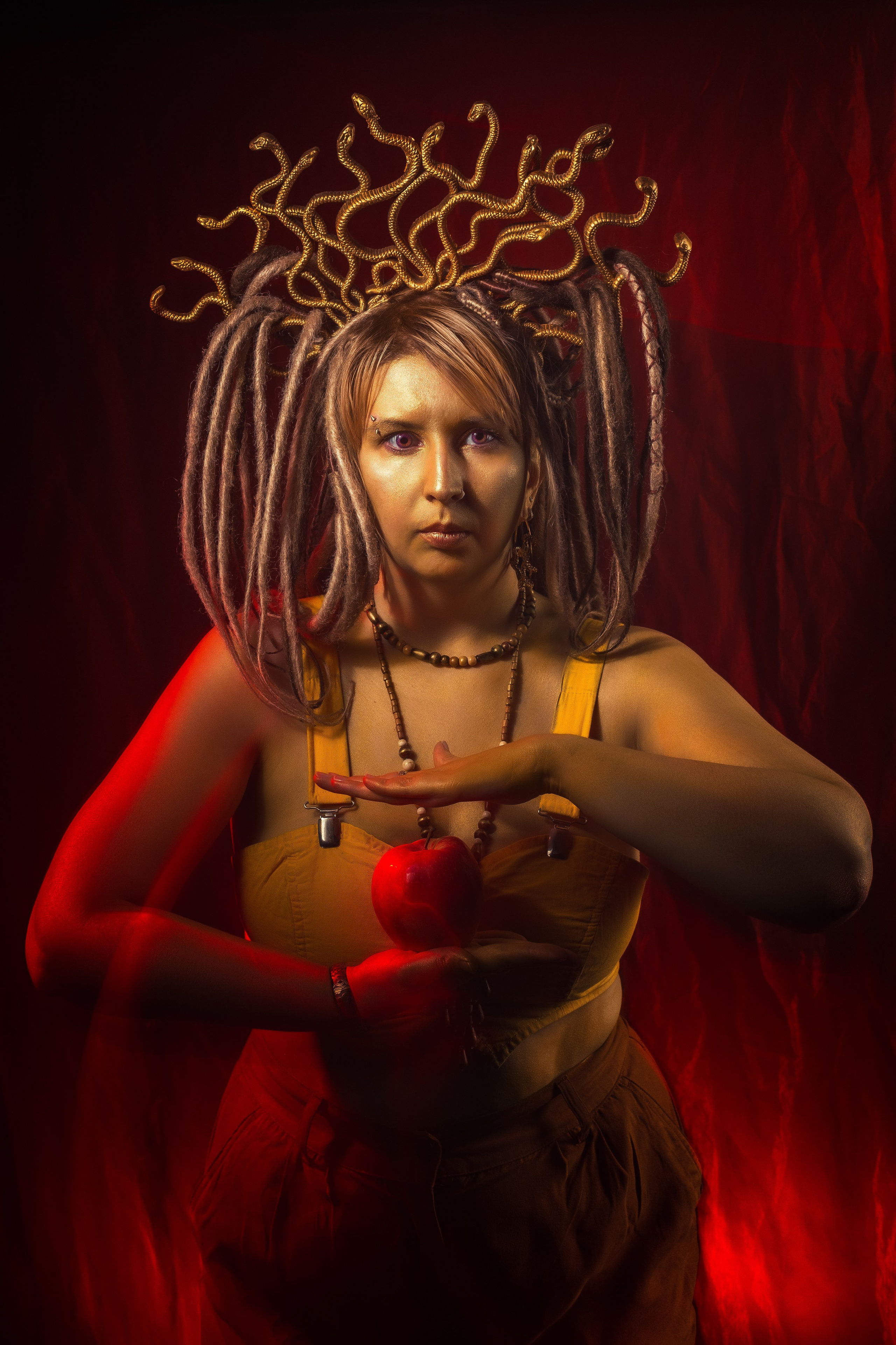 2023. Социофобушек, фотографирует социофобушков. Фотограф в Санкт-Петербурге