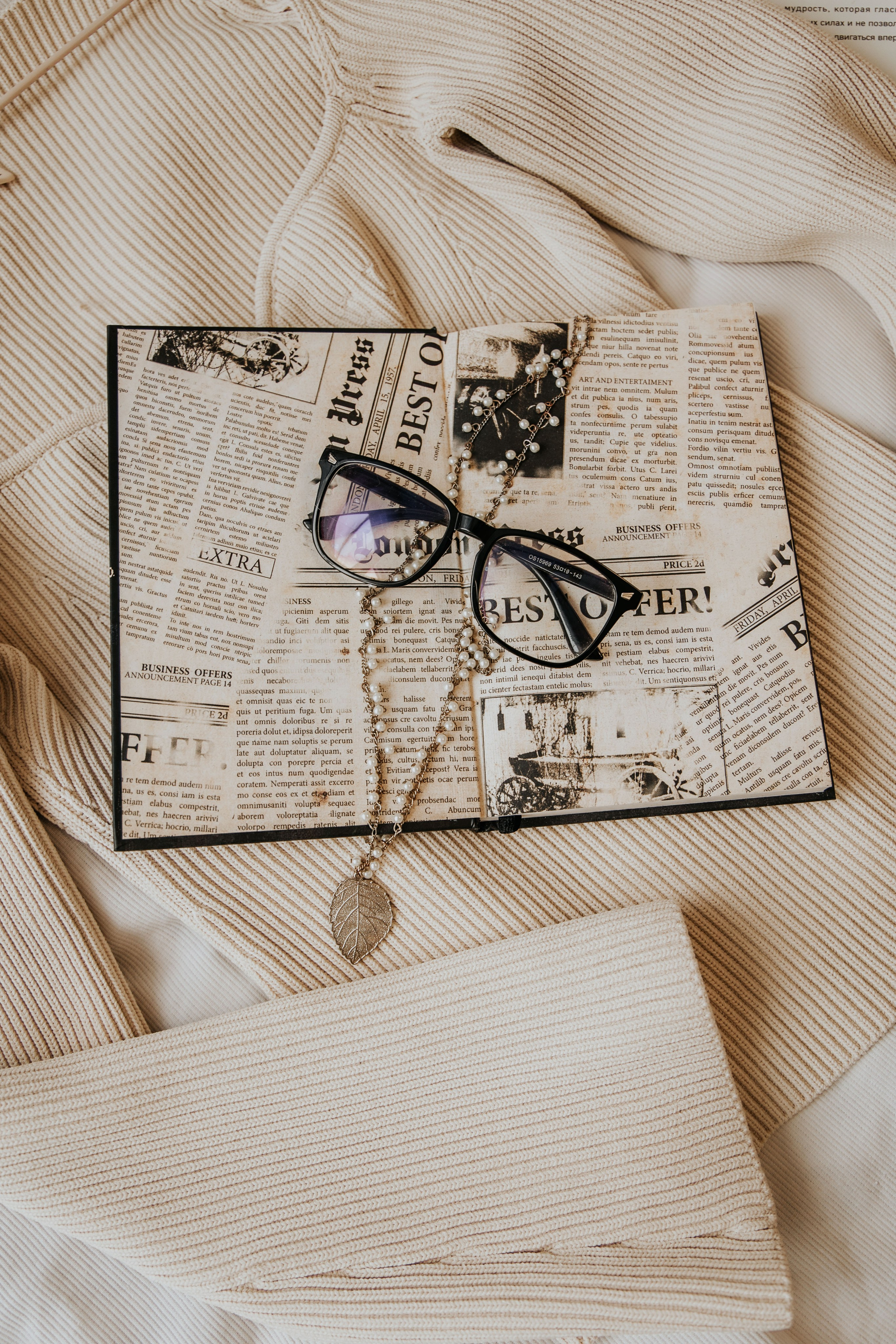 Карнавальные костюмы, вечерние и свадебные платья аренда посуточно, прокат в Жуковском. Фотограф для маркетплейсов, фотоуслуги в Жуковском Татьяна Марсуверских