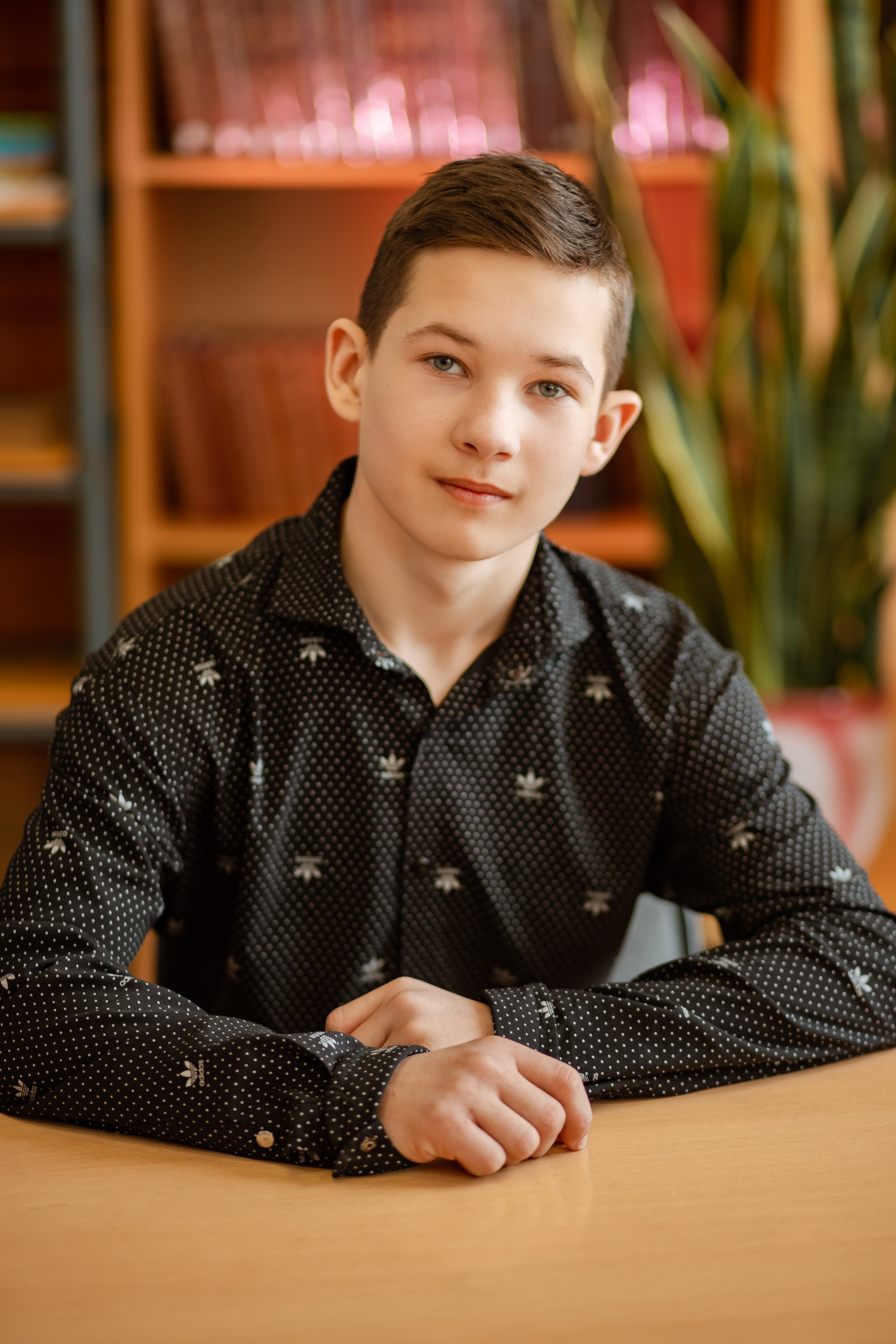 Академическая СОШ, 9 класс. Студия выпускных альбомов Остров