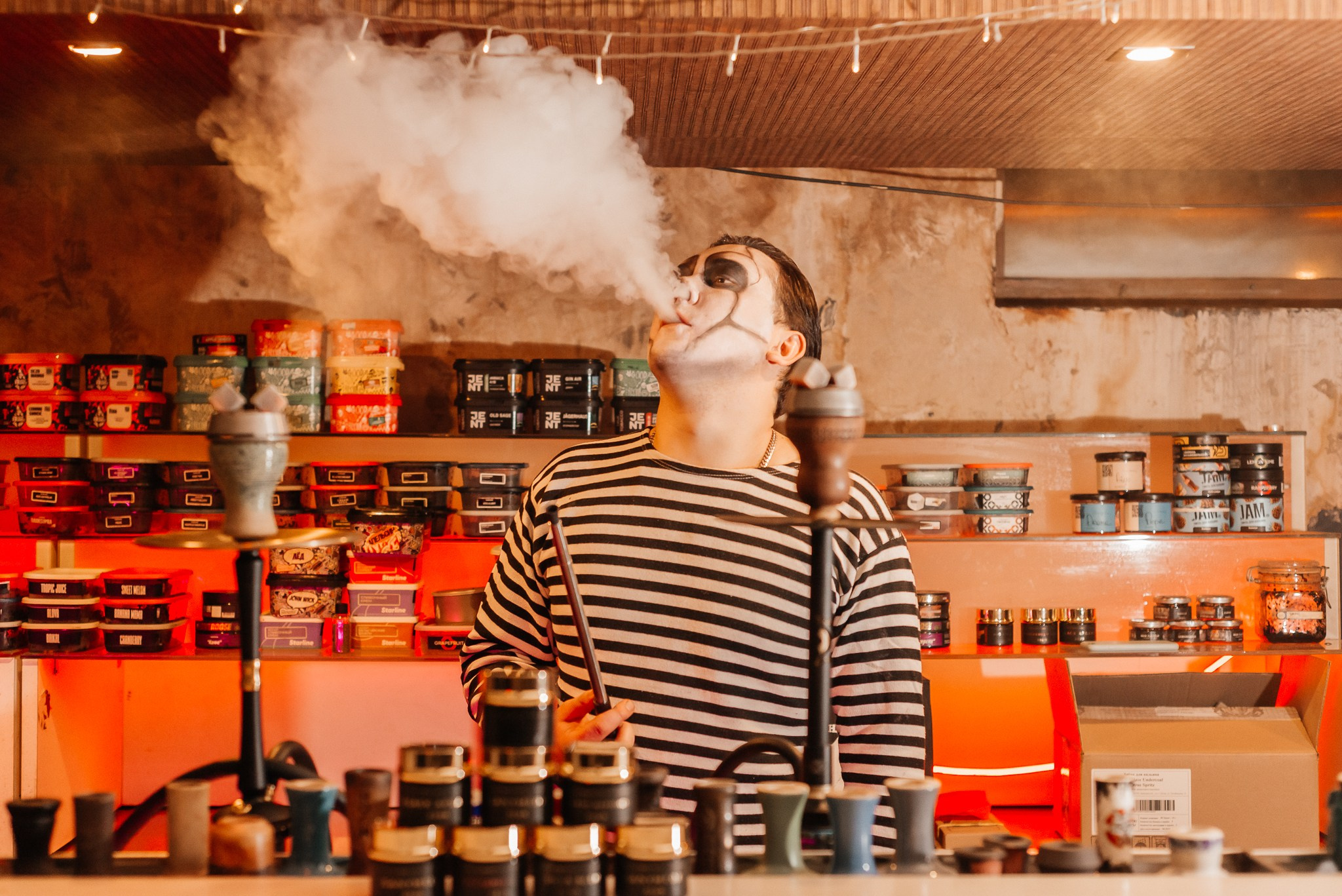 Halloween party в кальянной HookahPlace. Профессиональный пейзажный фотограф Новокрещенов Станислав