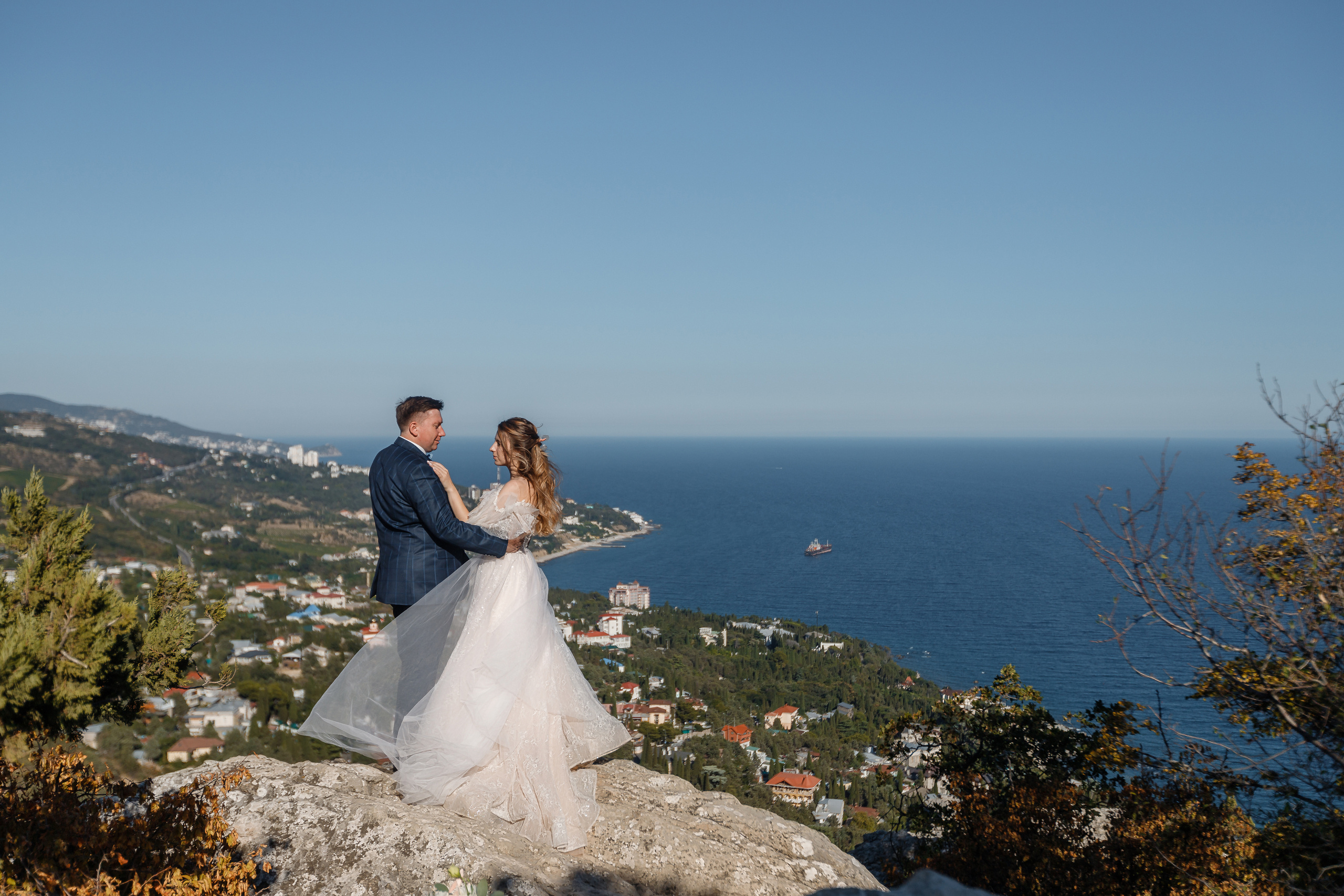 Анонс свадебной прогулки Кати и Алексея. Свадебный фотограф в Крыму и Севастополе Ольга Баскакова