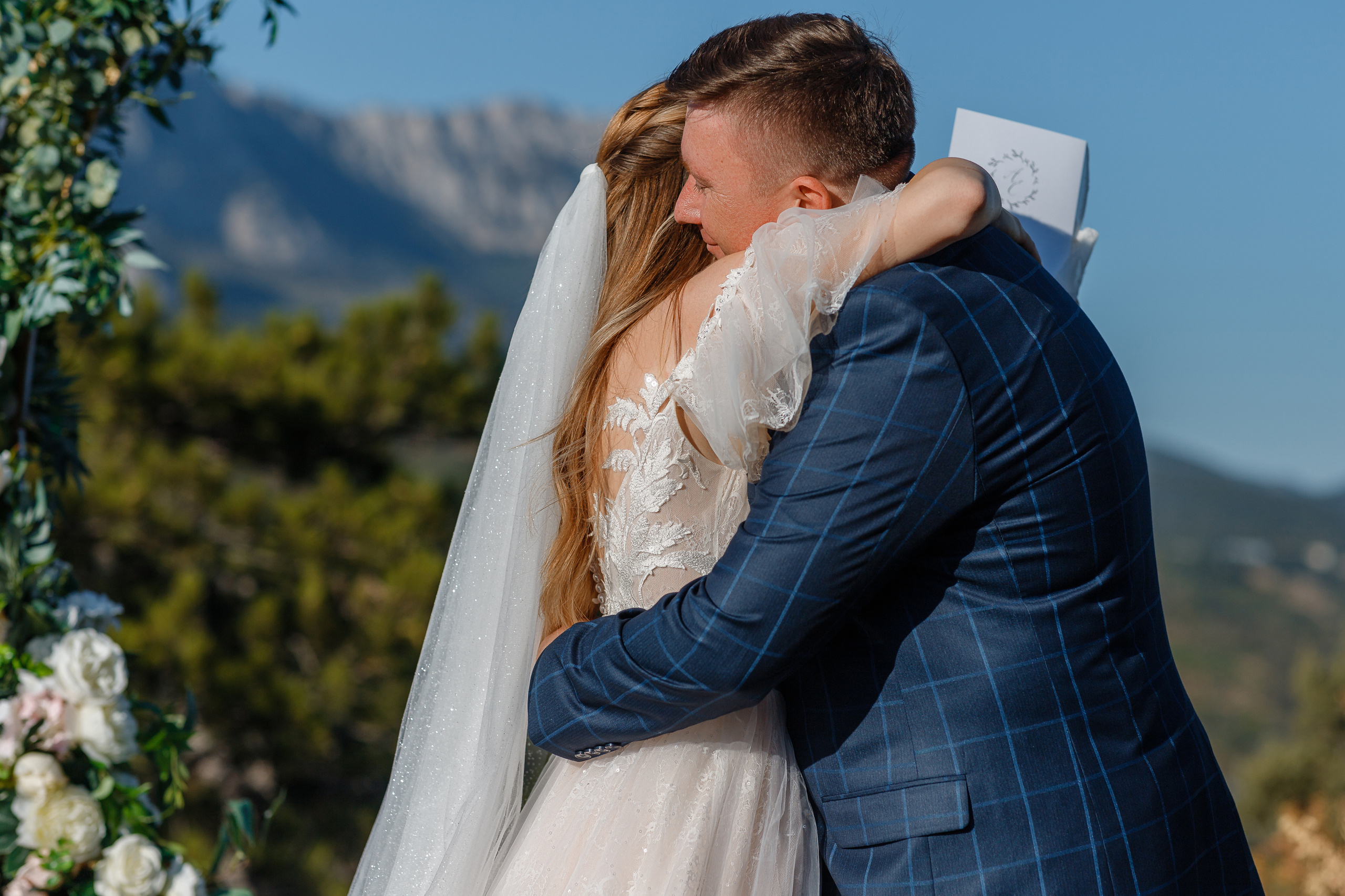 Анонс свадебной прогулки Кати и Алексея. Свадебный фотограф в Крыму и Севастополе Ольга Баскакова