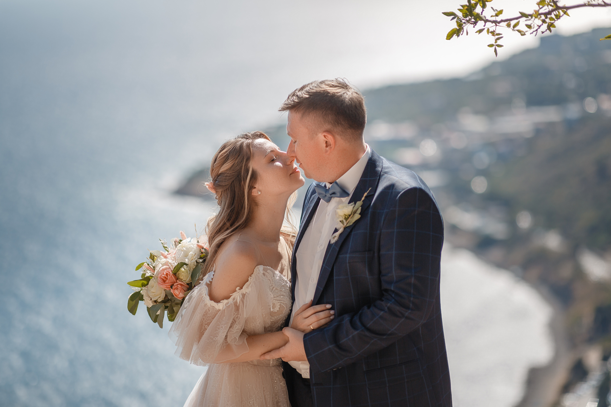 Анонс свадебной прогулки Кати и Алексея. Свадебный фотограф в Крыму и Севастополе Ольга Баскакова