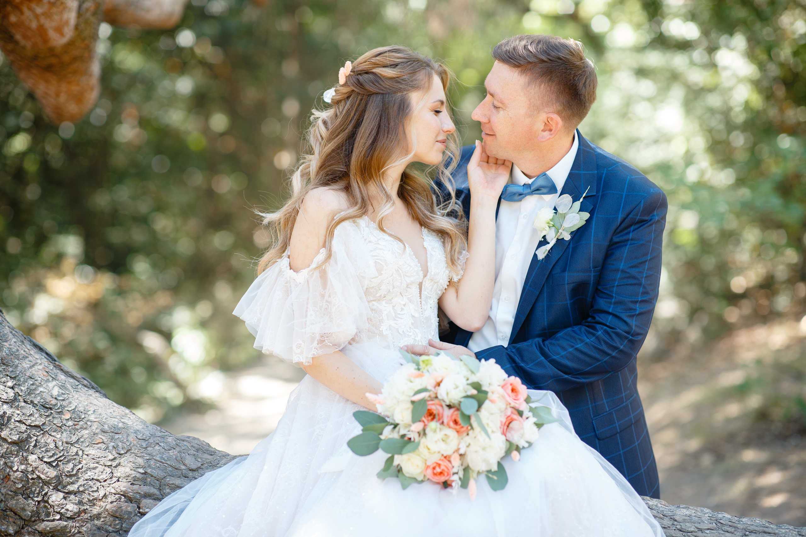 Анонс свадебной прогулки Кати и Алексея. Свадебный фотограф в Крыму и Севастополе Ольга Баскакова