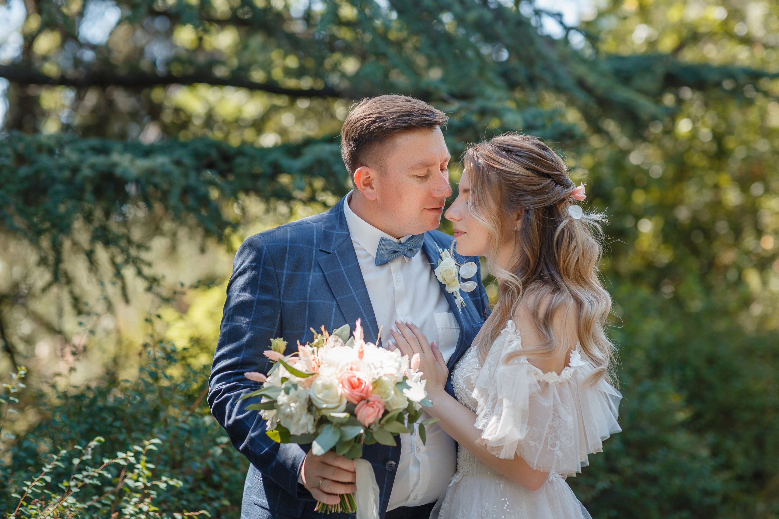 Анонс свадебной прогулки Кати и Алексея. Свадебный фотограф в Крыму и Севастополе Ольга Баскакова