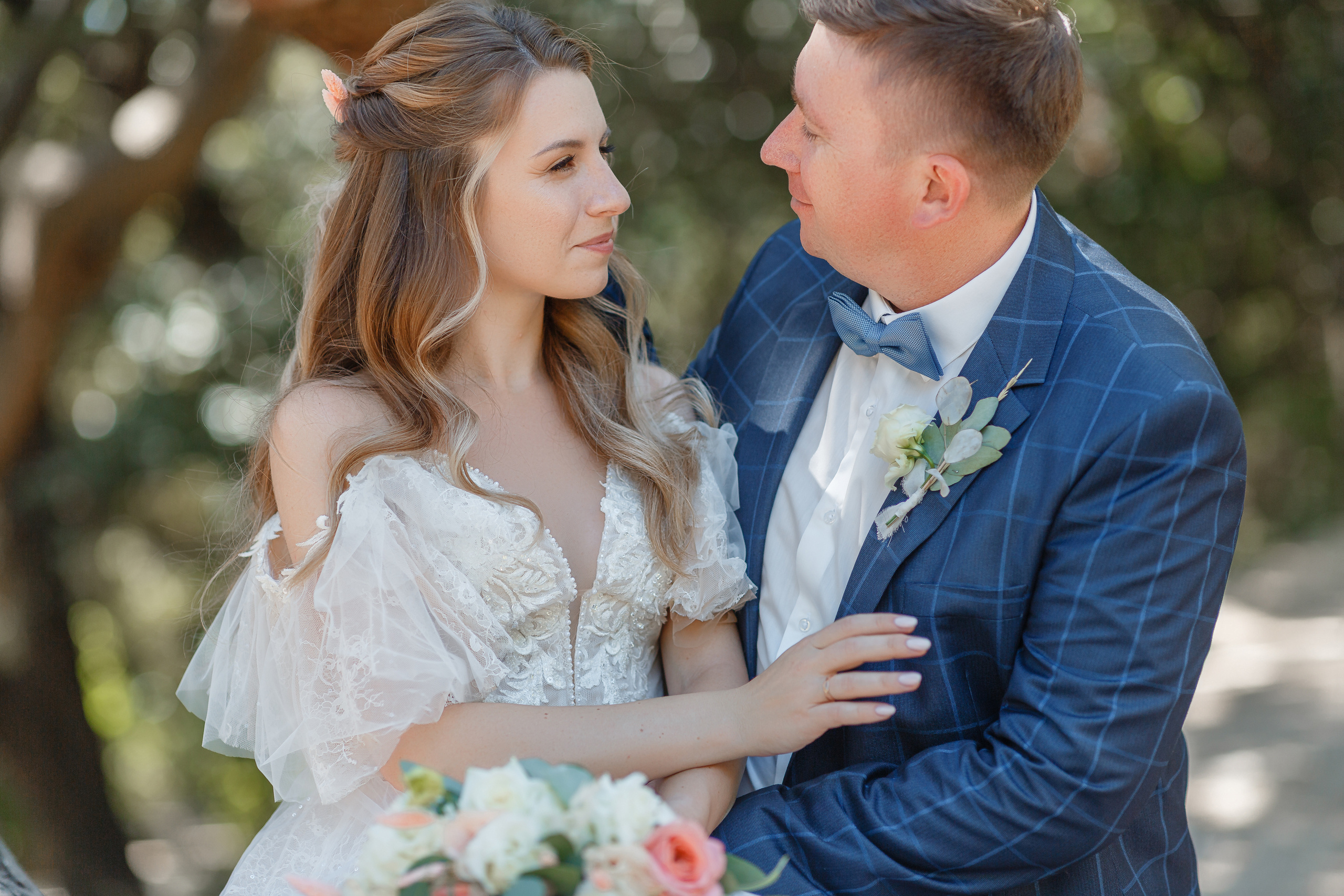 Анонс свадебной прогулки Кати и Алексея. Свадебный фотограф в Крыму и Севастополе Ольга Баскакова