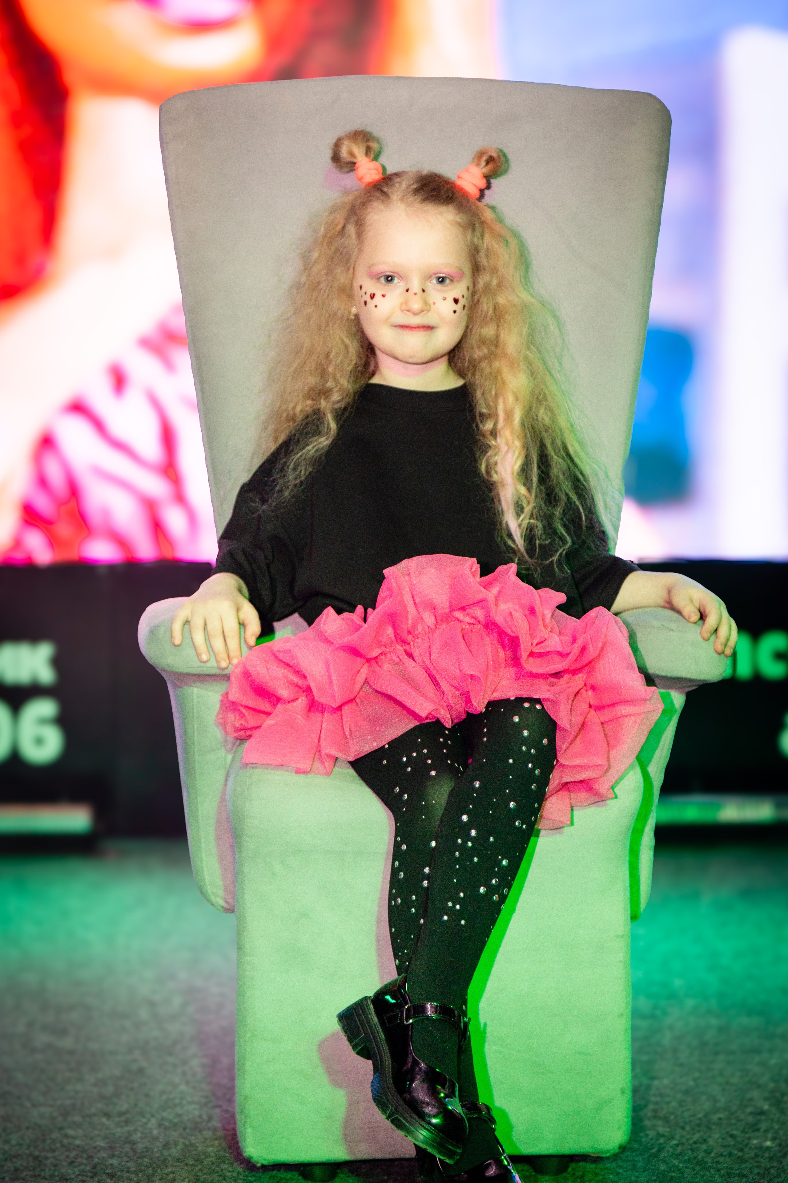 Алисе 7 лет. Детский фотограф видеограф в Хабаровске Михаил Орлов