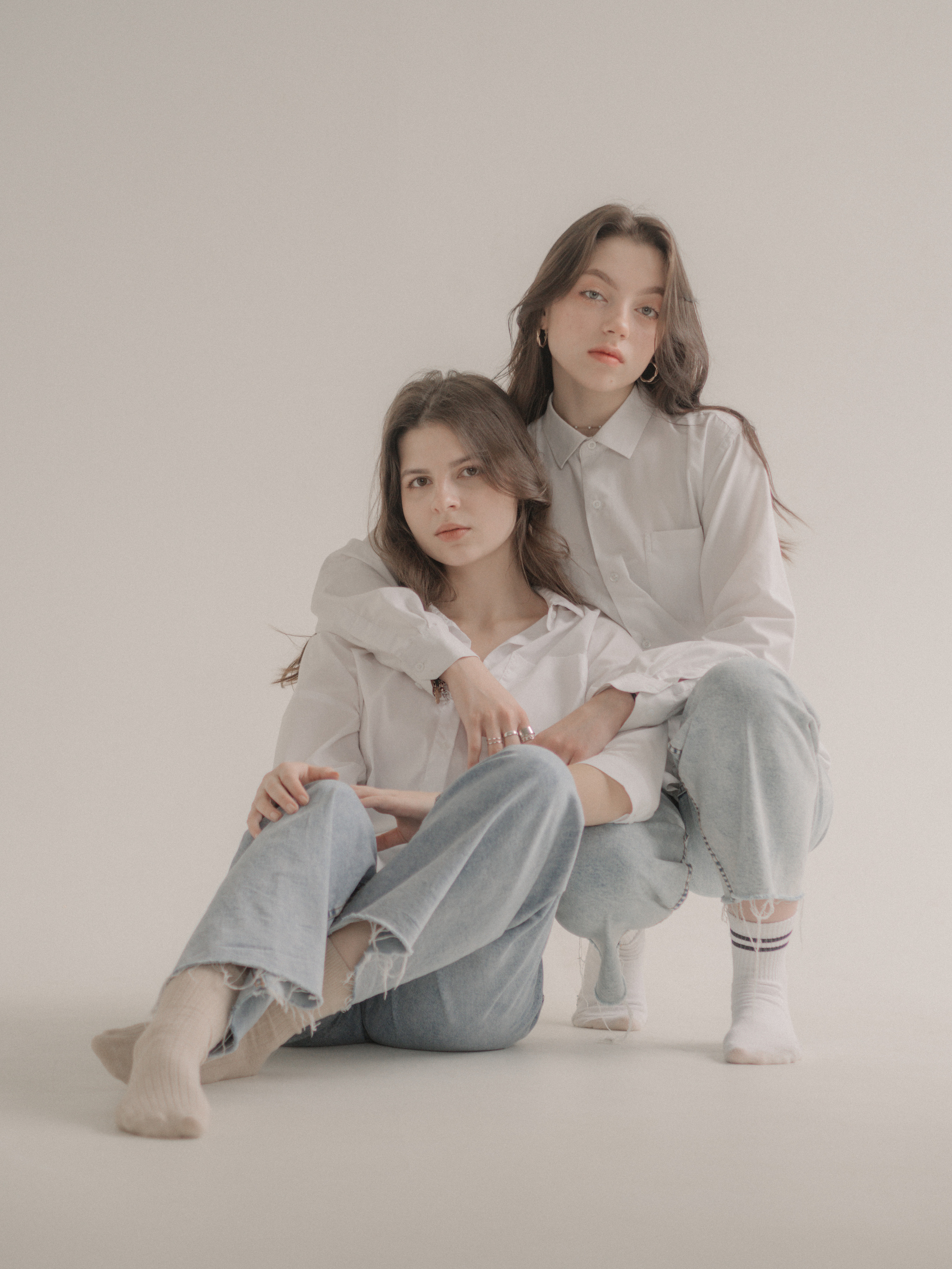 Александра и Дарья. April. Portrait photographer