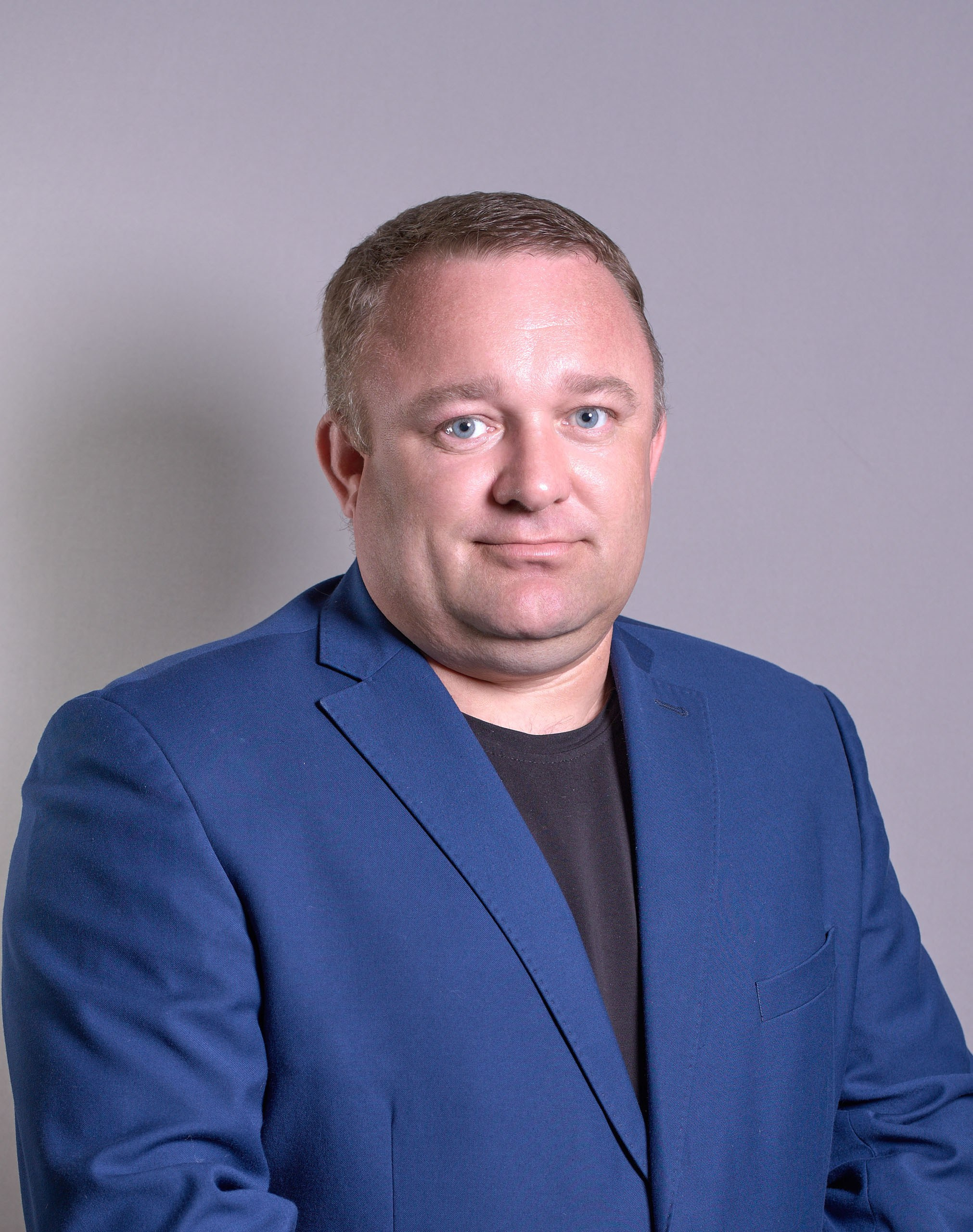 Фотоальбом с деловыми портретами (Часть 1)