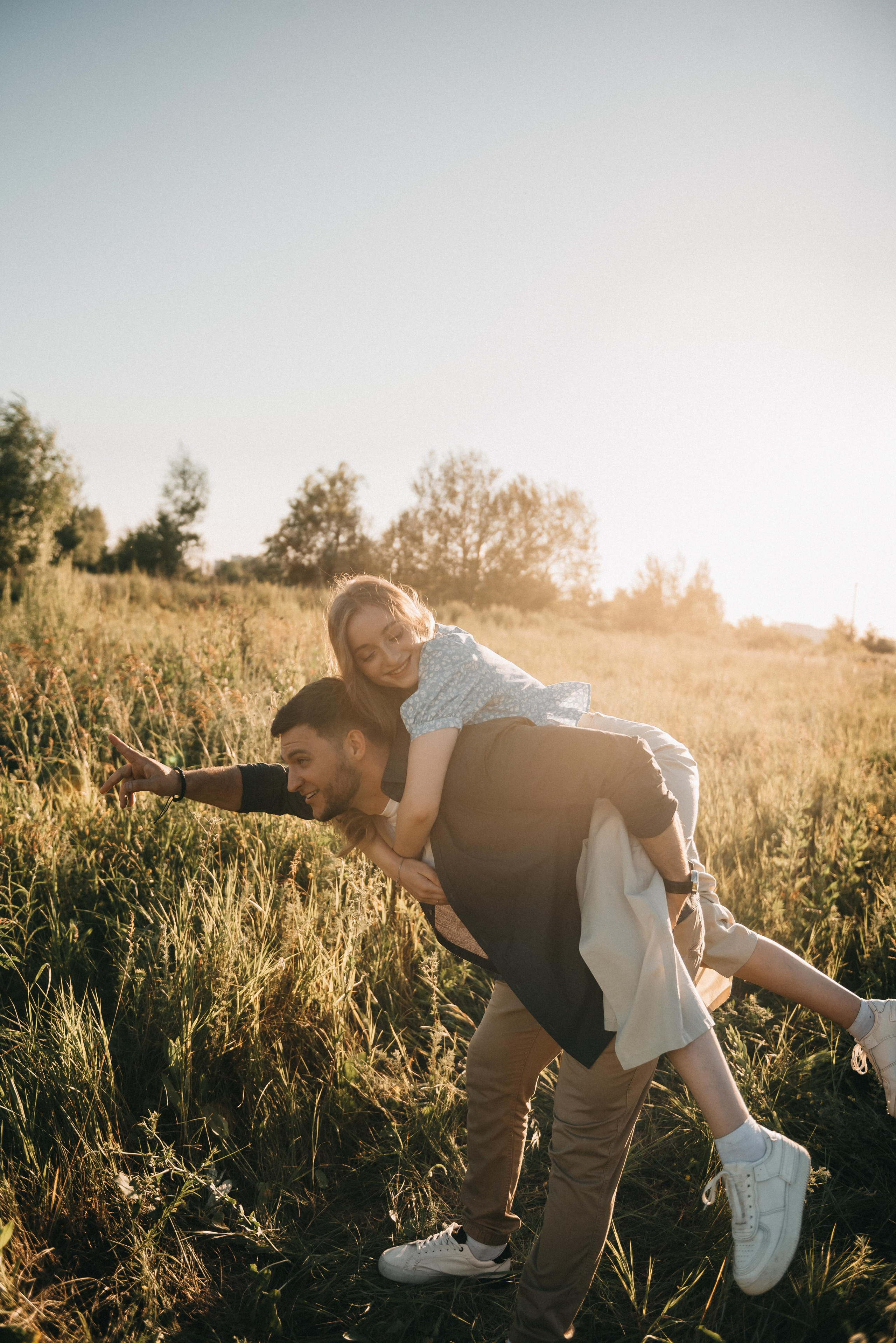 В поле. Фотограф Родионова Екатерина в Москве и Оренбурге