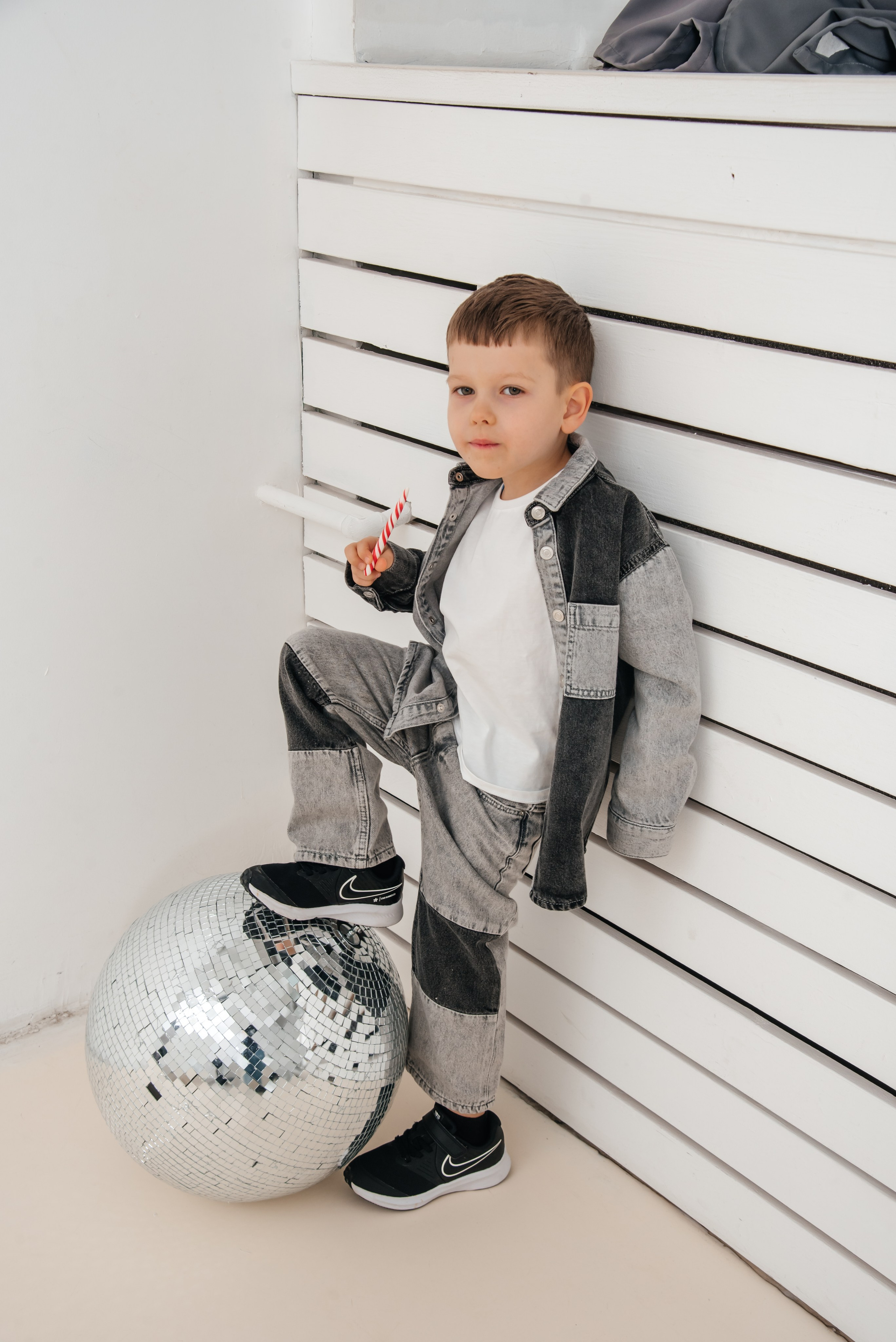 семейная фотосессия в студии, семейная фотосессия в студии с детьми, фотосессия с детьми, семейная фотосессия в студии идеи, детский фотограф москва, детский фотограф, семейный фотограф москва, фотосъемка с детьми в студии