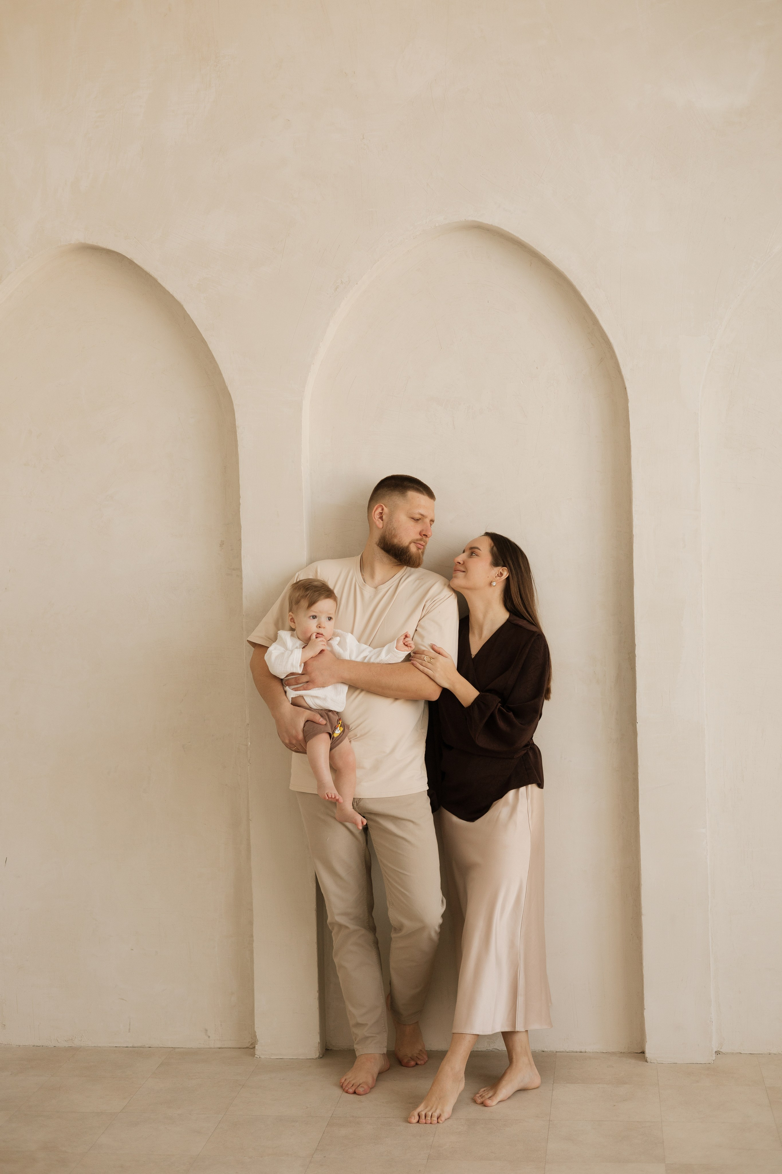 Арсений с мамой и папой. Фотограф в Кемерово Миллер Анна