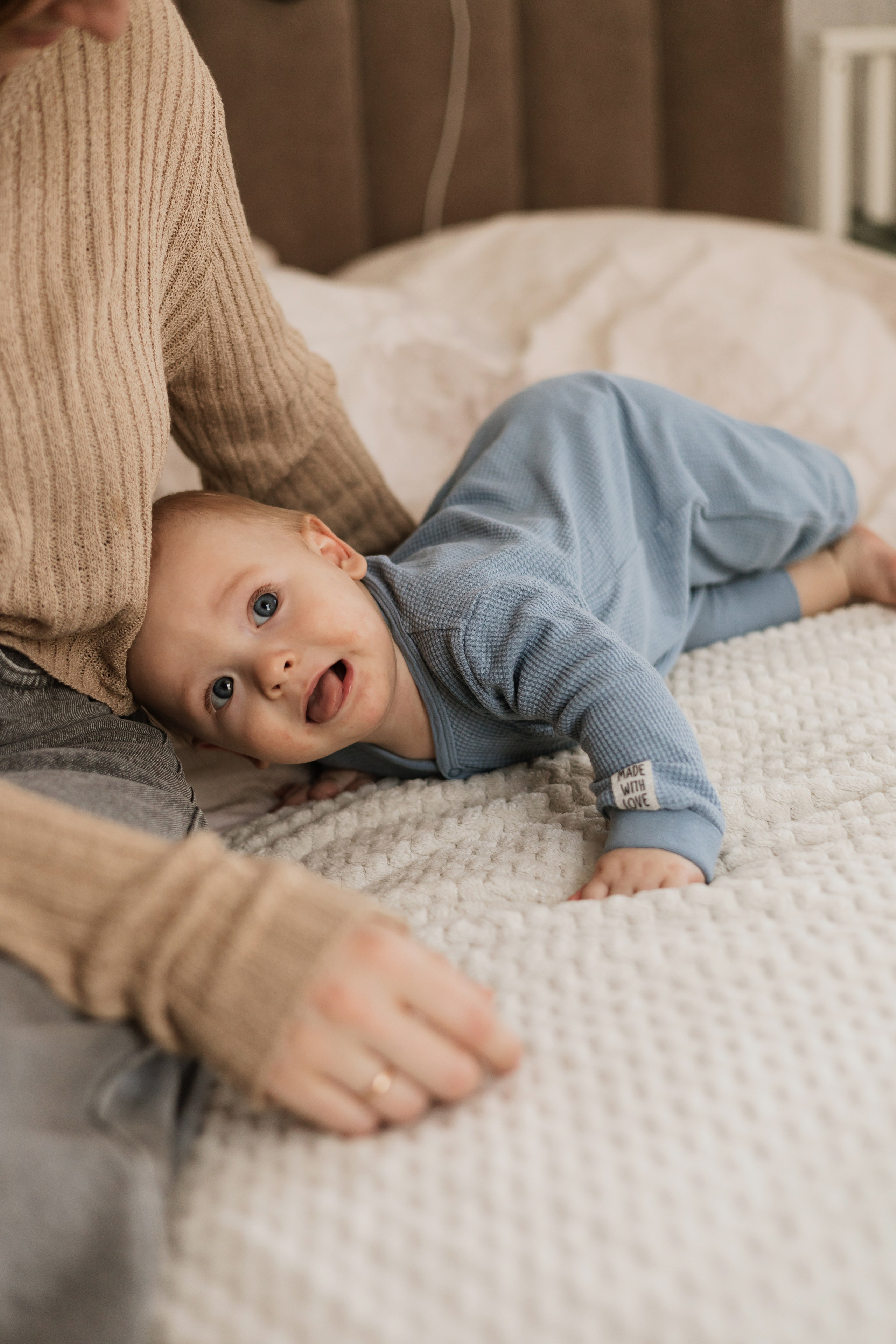 Тимоша с мамой и бабушкой. Фотограф в Кемерово Миллер Анна